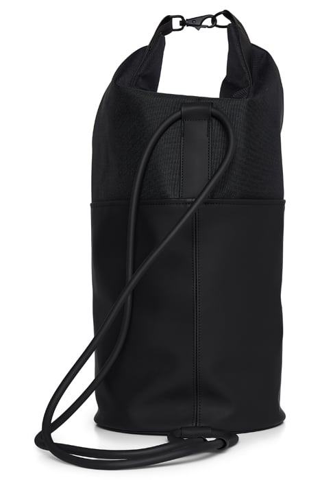 BUCKET SLING BAG BLACK UNISEX 2