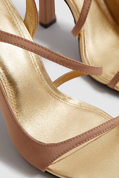 CHILTERN-ASSYMETRIC SANDA NUDE 5