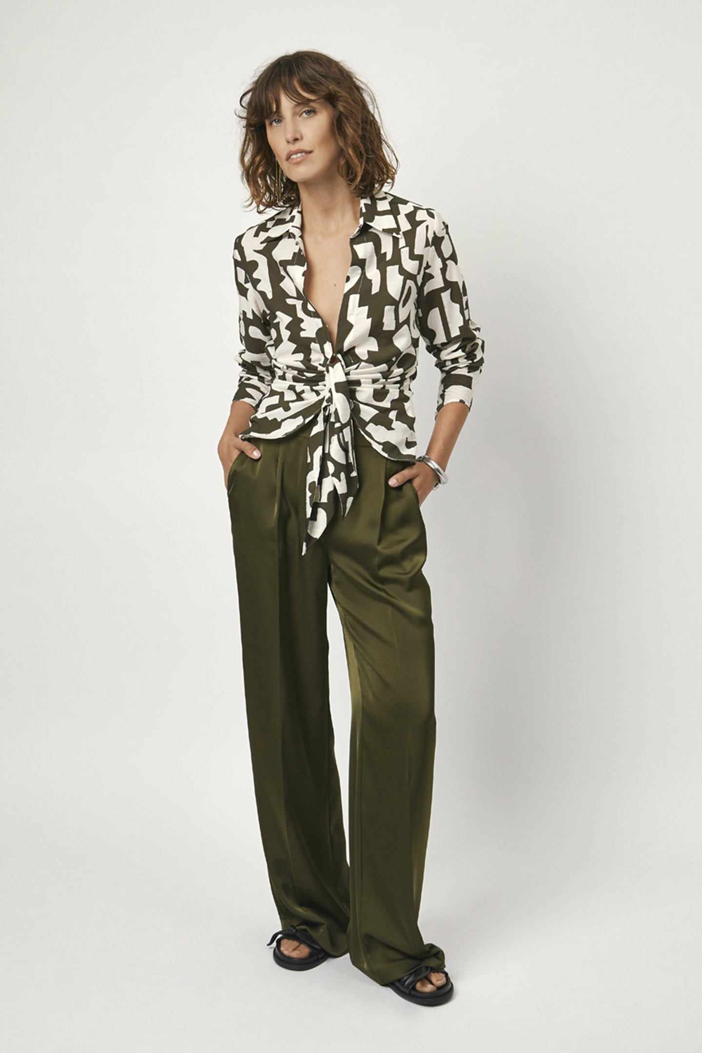 OZANE PRINTED DRAPEY BLOUSE JUNGLE LEAF 1