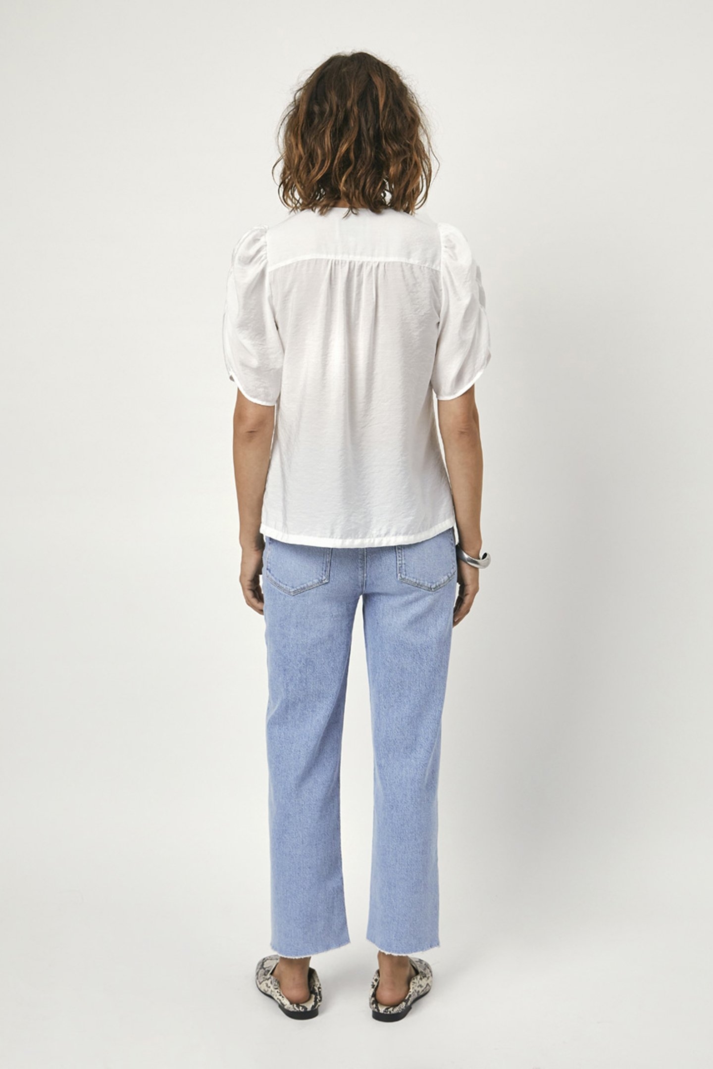 LYZA V-NECK TOP OPTIC WHITE 2