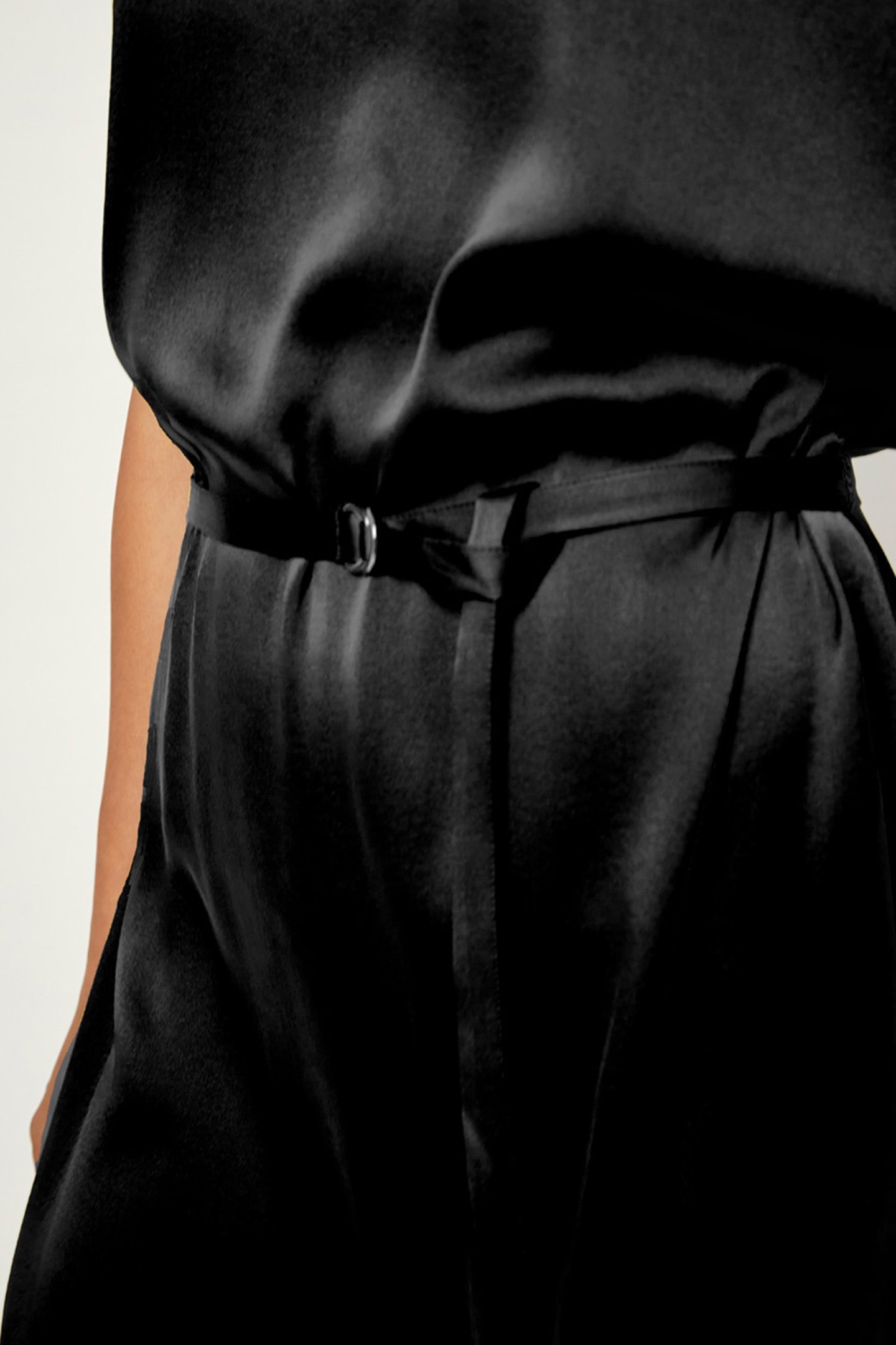 GRAYSON SATIN DRESS RAVEN 5