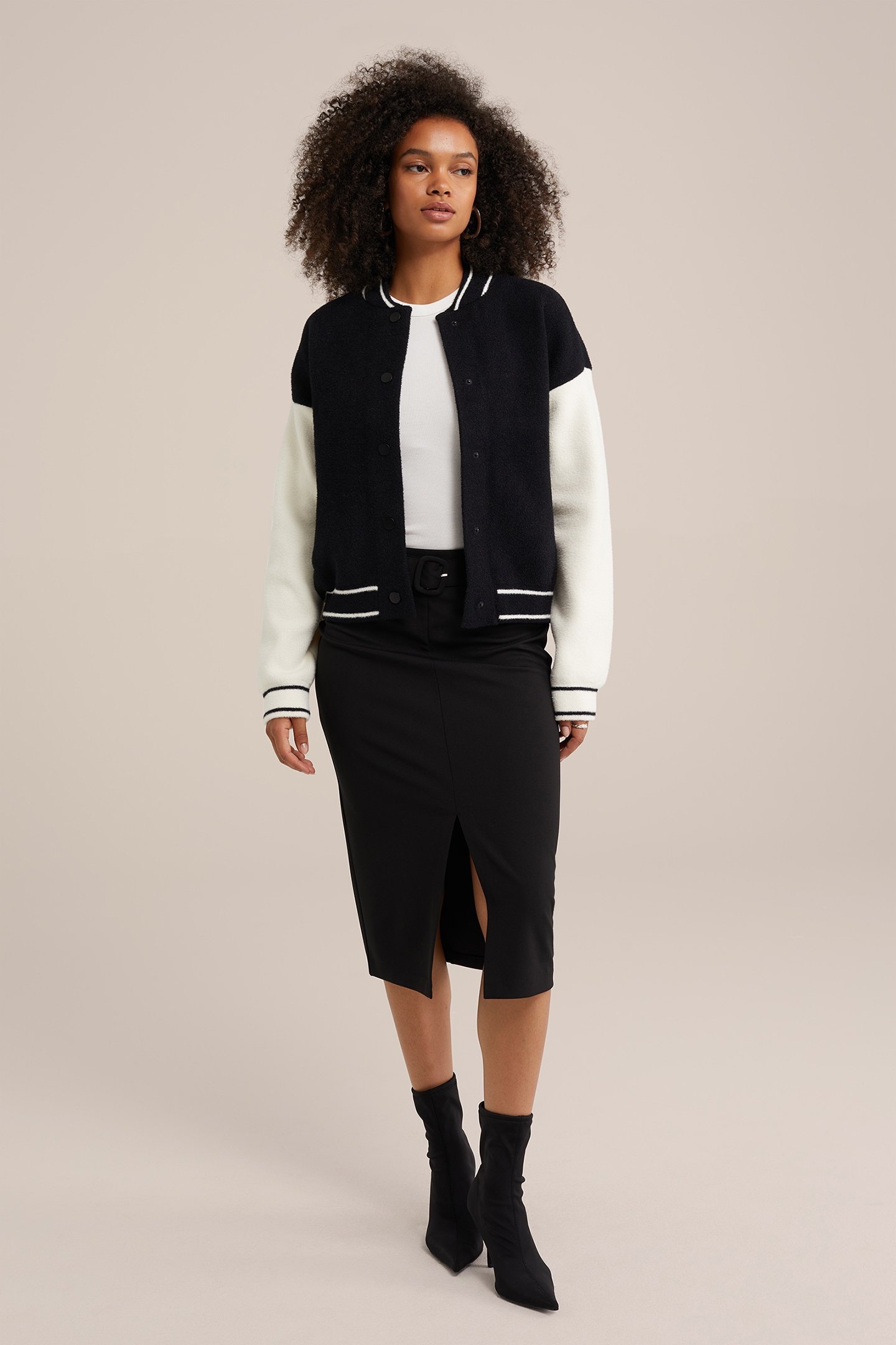 SKIRT MEDIUM LENGTH BLACK 3