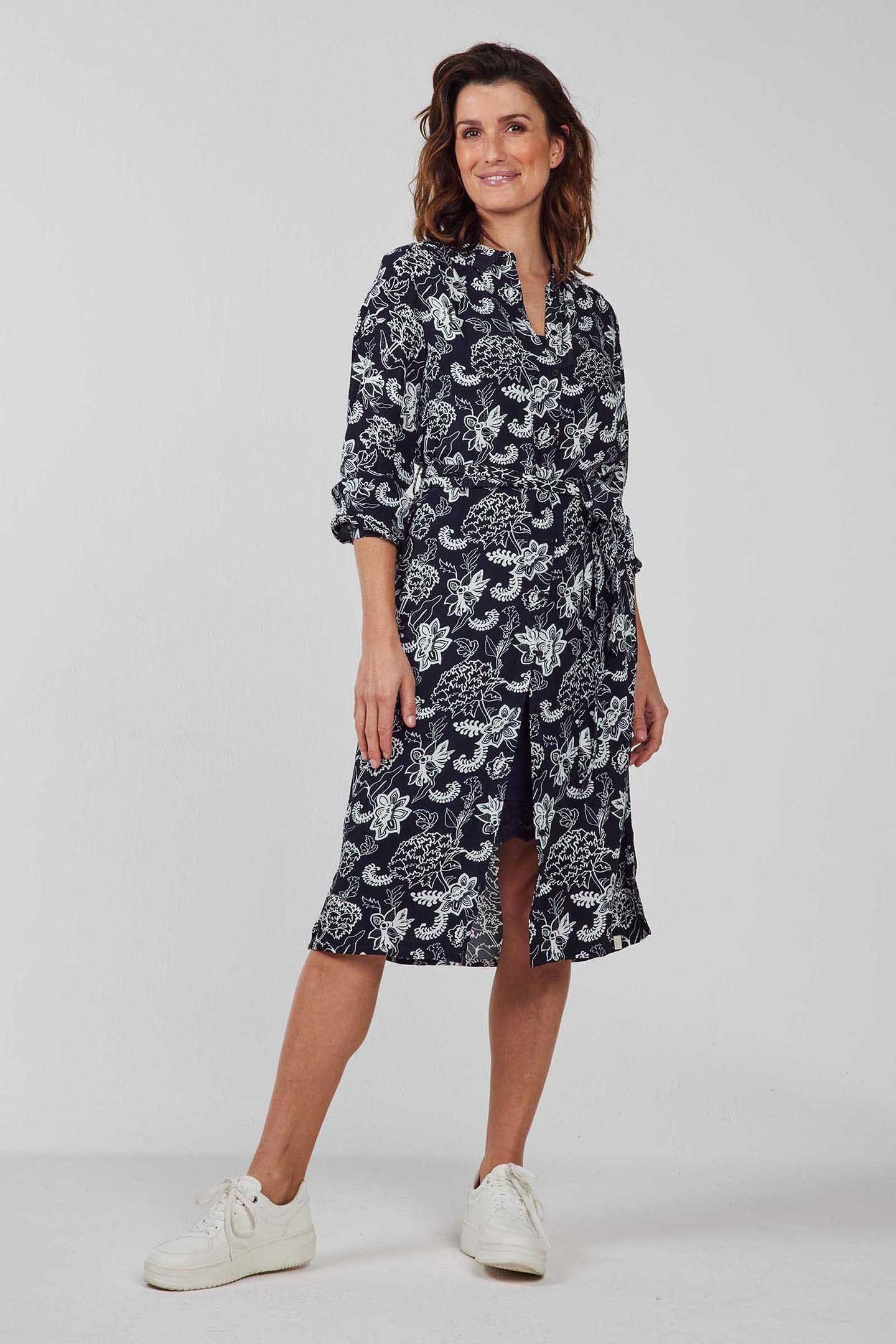 LONGER TUNIC PRECIOUS, 3/4 SLEEVE DARKBLUE WITH WHITE SENNA 1