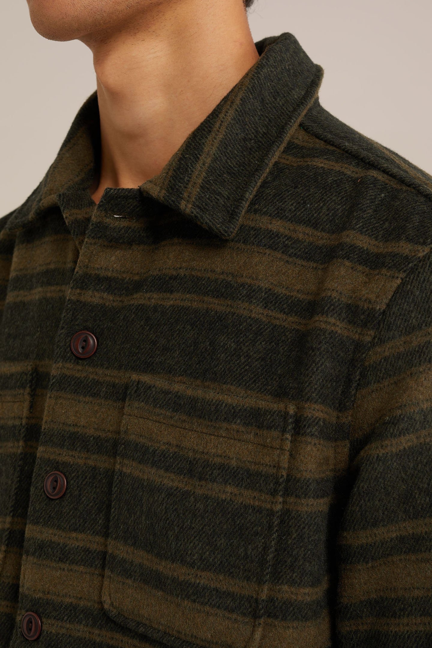 OVERSHIRT ARMY GREEN 6