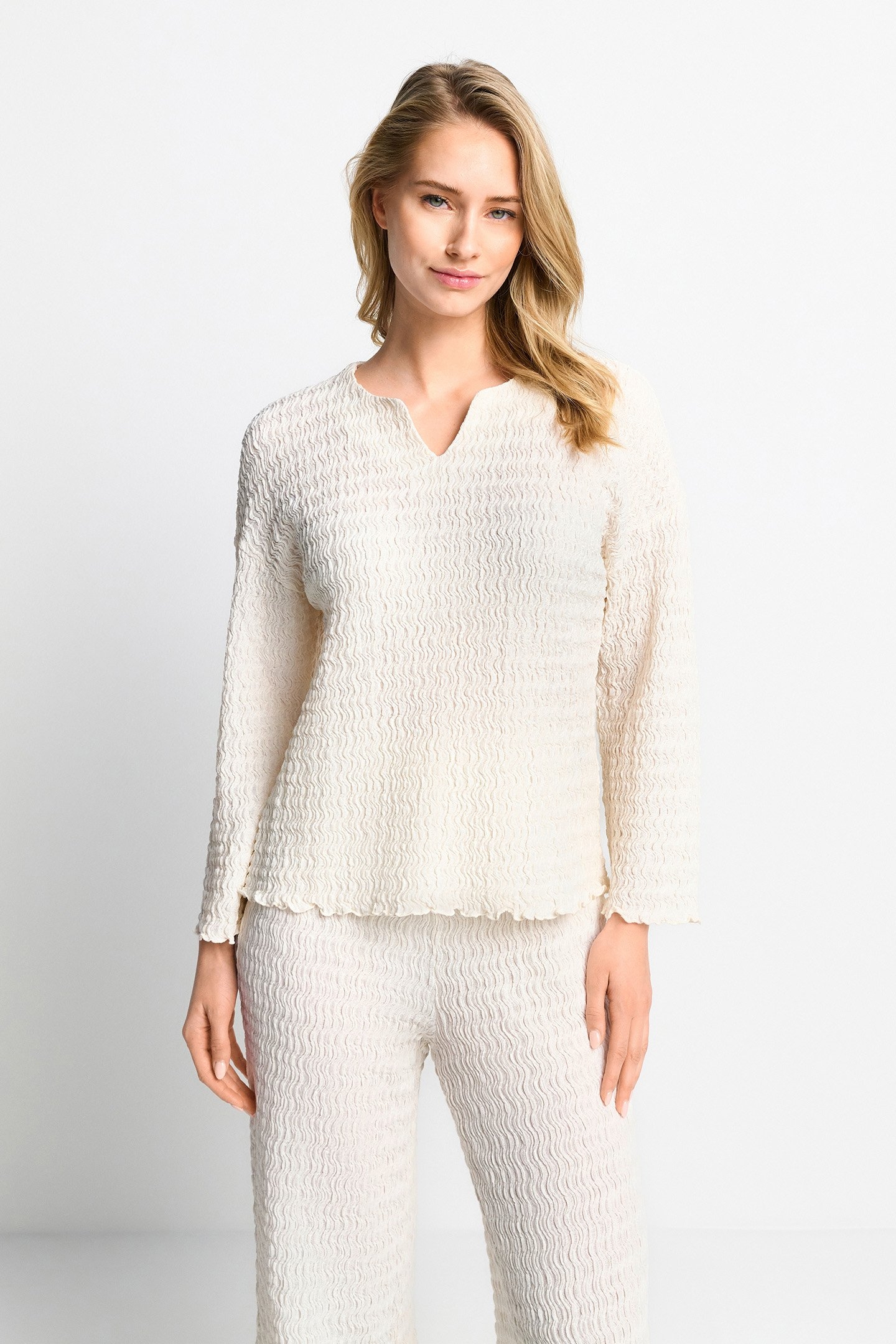 CRINKLED LONGSLEEVE WHISPER WHITE 1