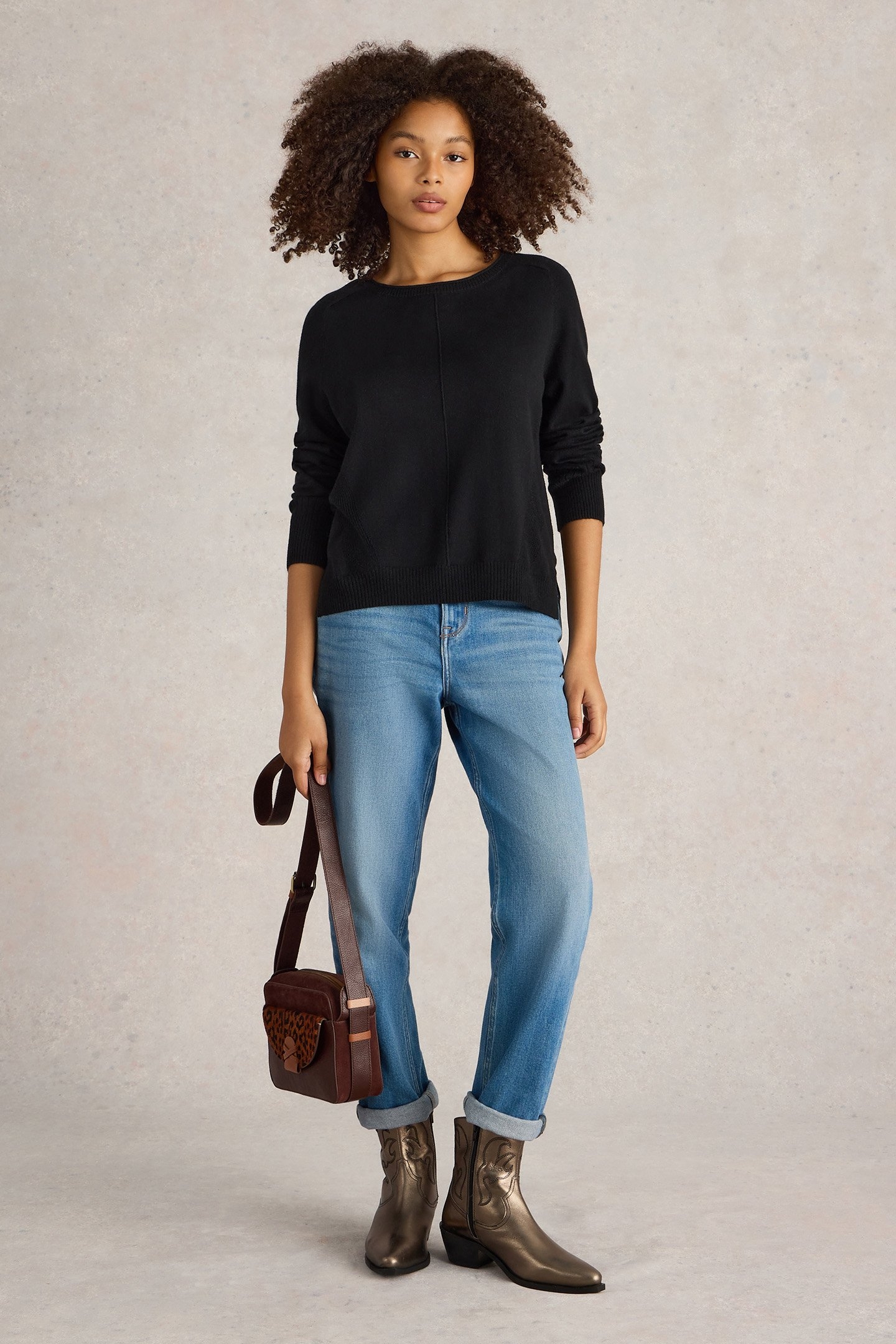 CITY JUMPER PURE BLACK 1