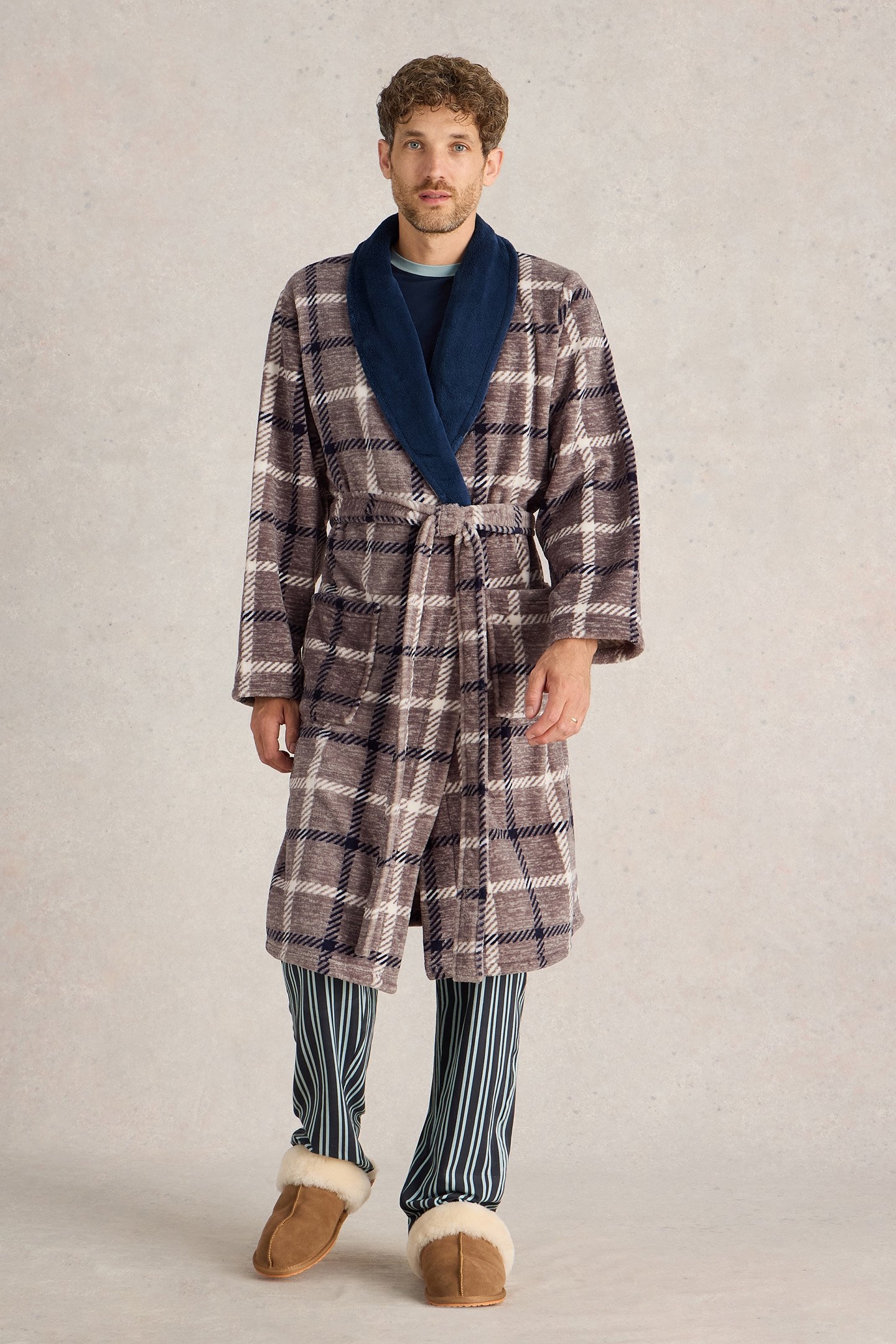 CHECKED FLEECE ROBE GREY MULTI 1