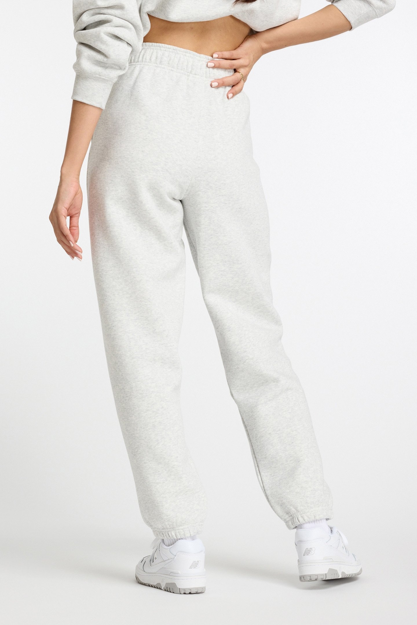 SWEATPANTS IN GREY 2