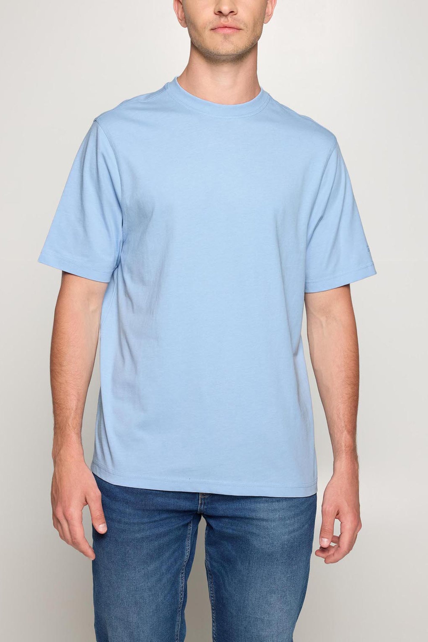 EDDYSI + BLUE PLACIDE MEL 1