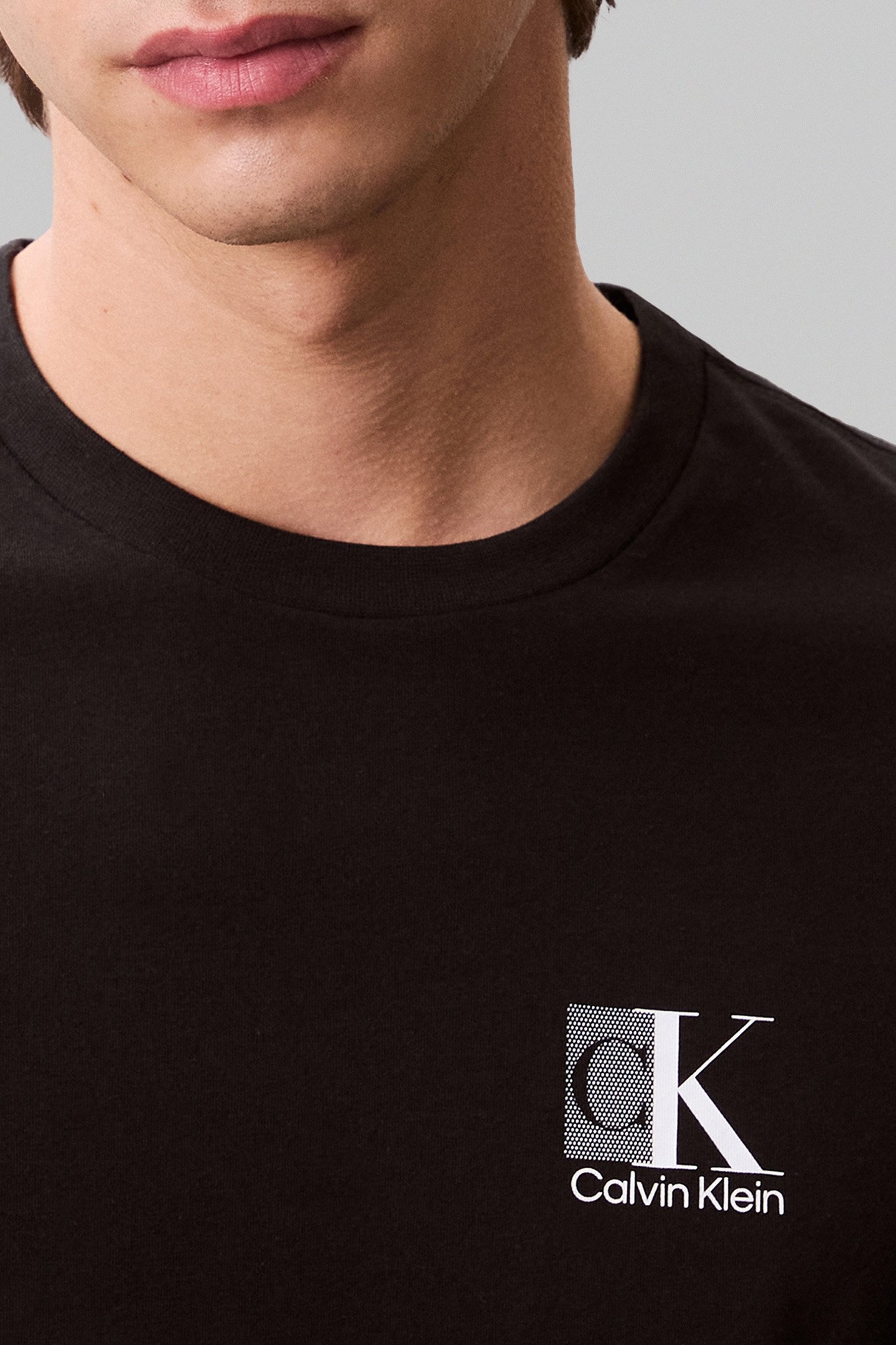 SS 30S EU SP CK ABST BLACK 6