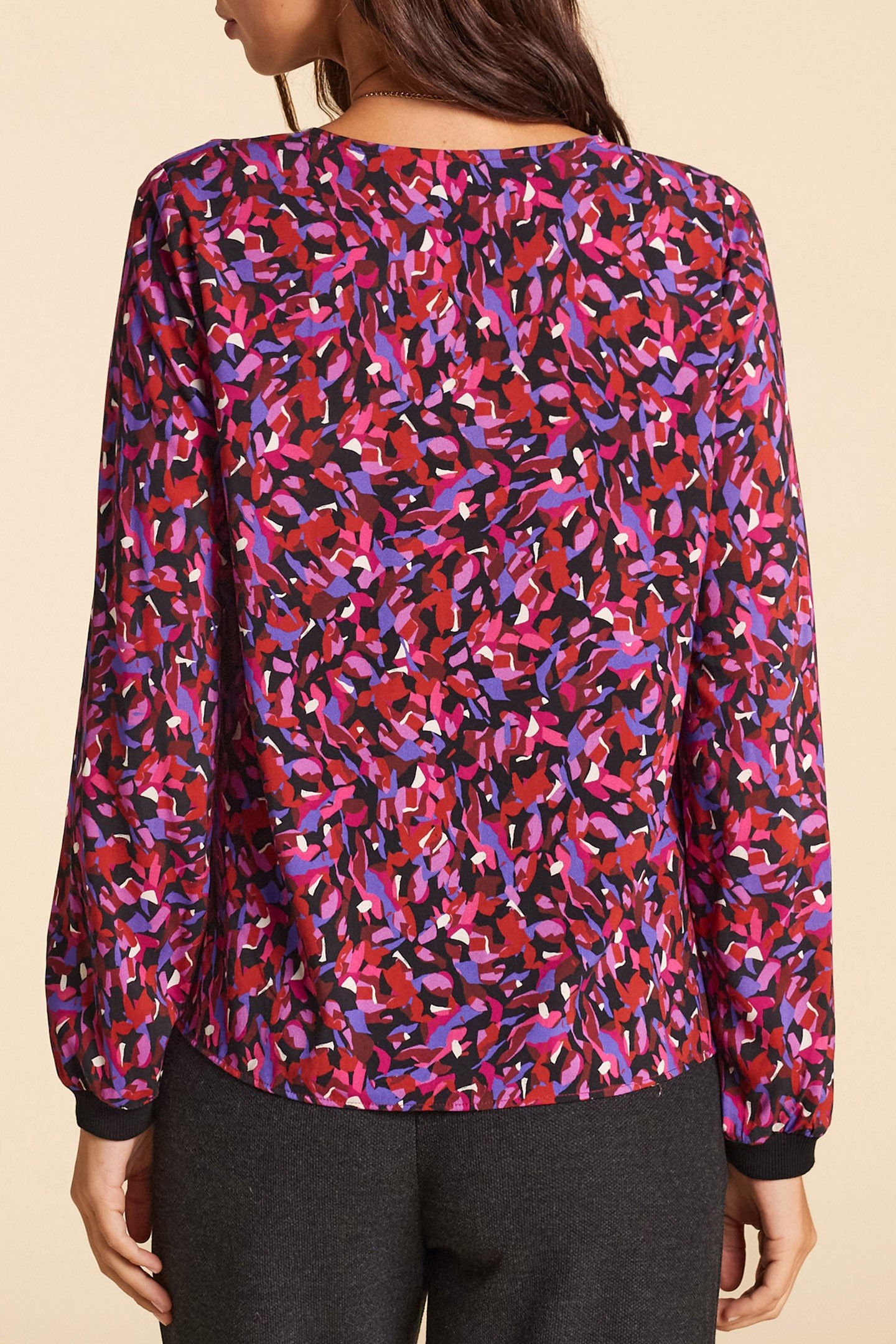 BLACK CAMOUFLAGE PRINT BLOUSE COLOR 2