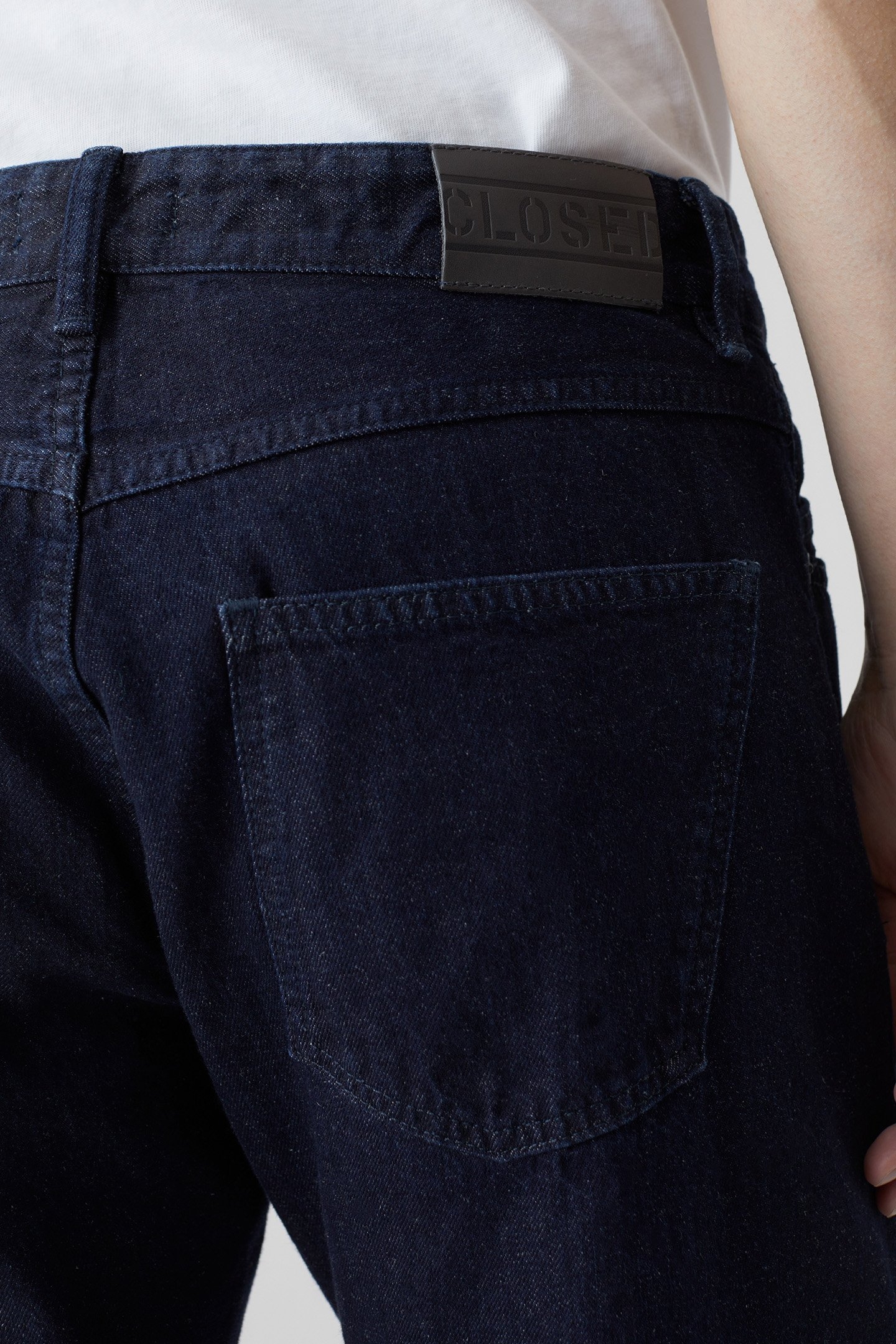 OAKLAND STRAIGHT JEANS DARK BLUE 7