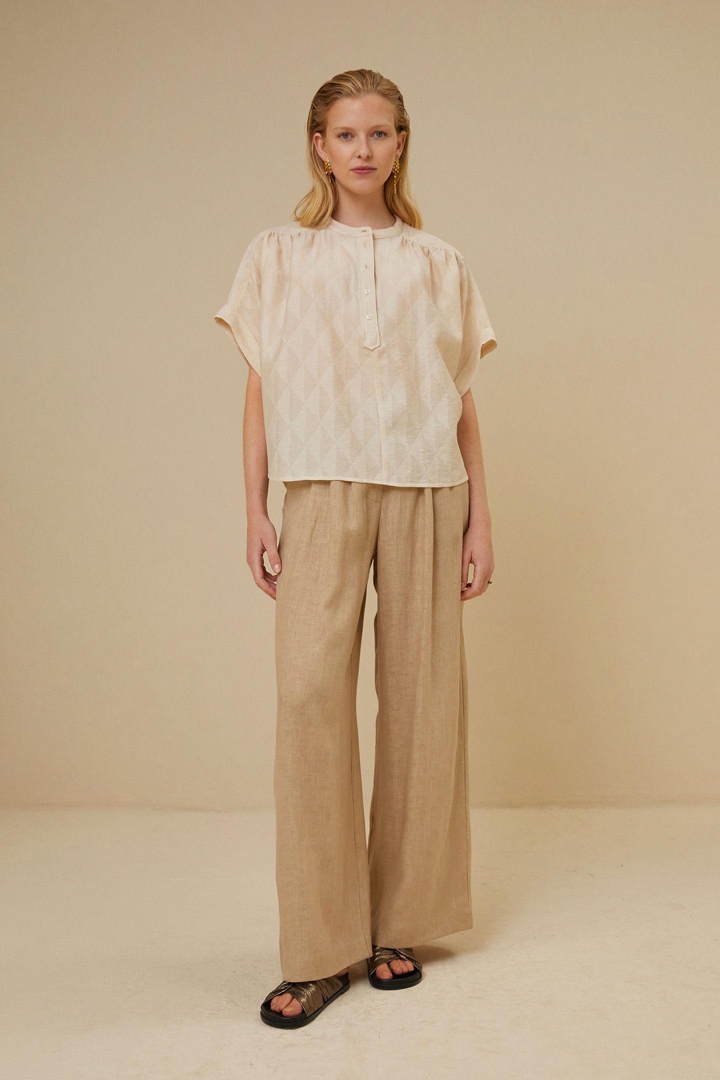 AXEL GEO BLOUSE CHALK 2