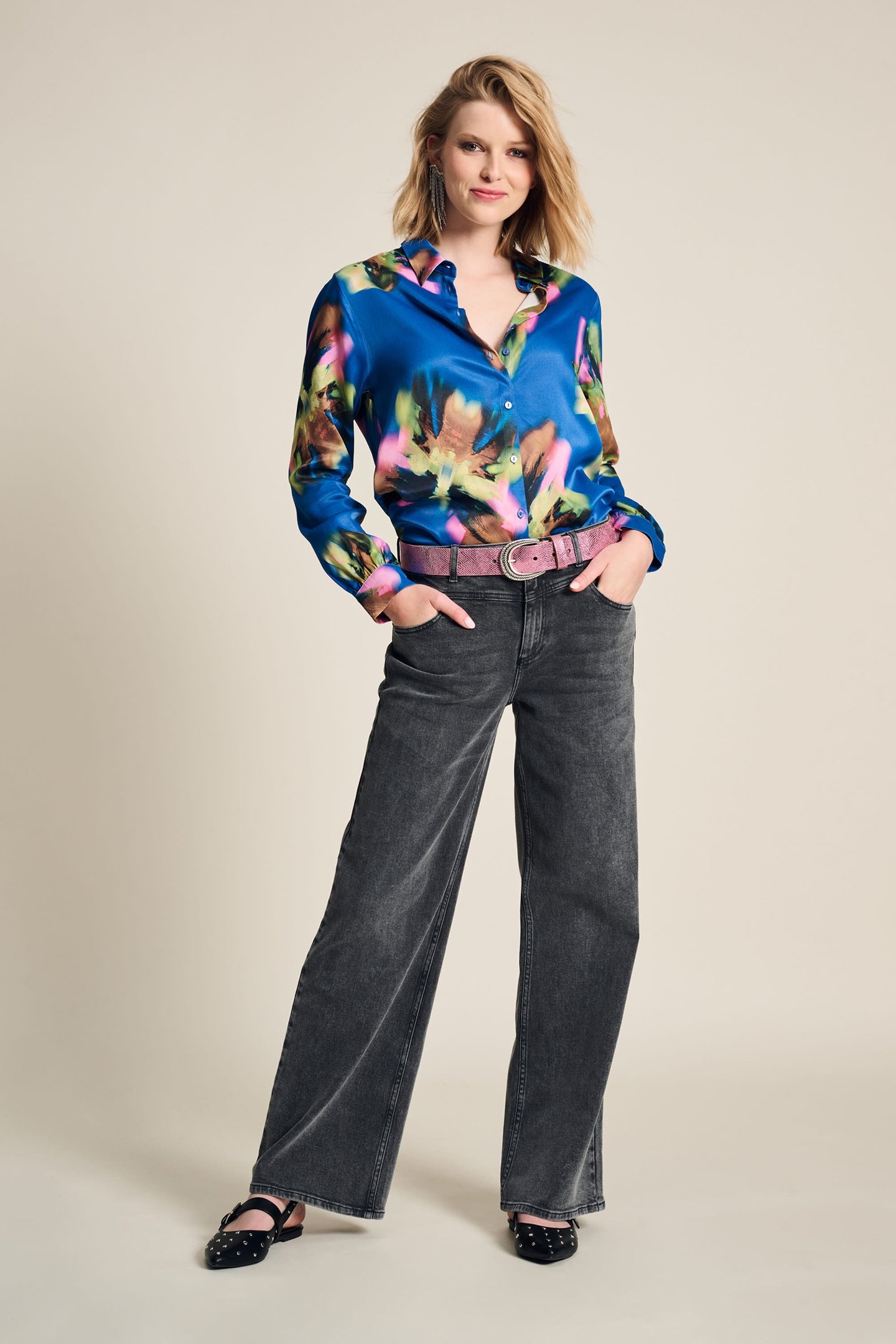 BLOUSE - MILA SATIN BUTTERFLY BLUE 3