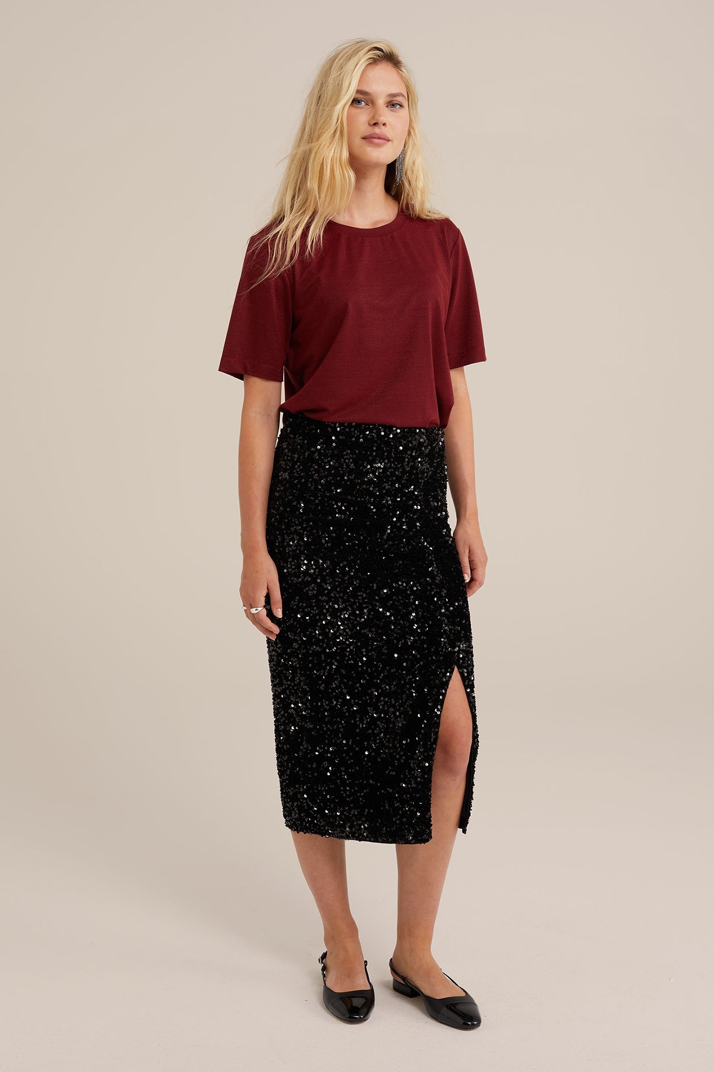 SKIRT MEDIUM LENGTH BLACK 3