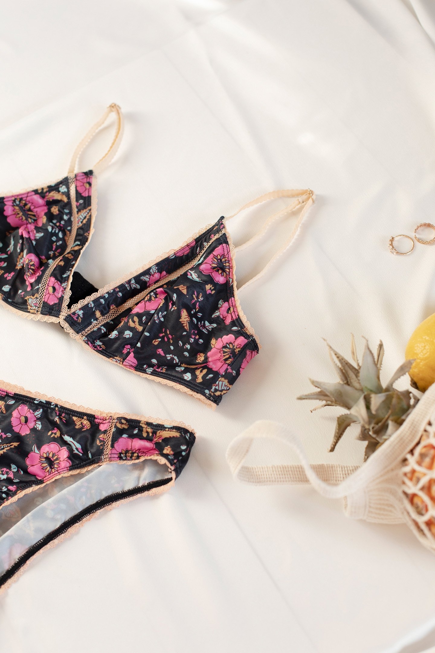 BRA EILY BLACK FLOWERS 3