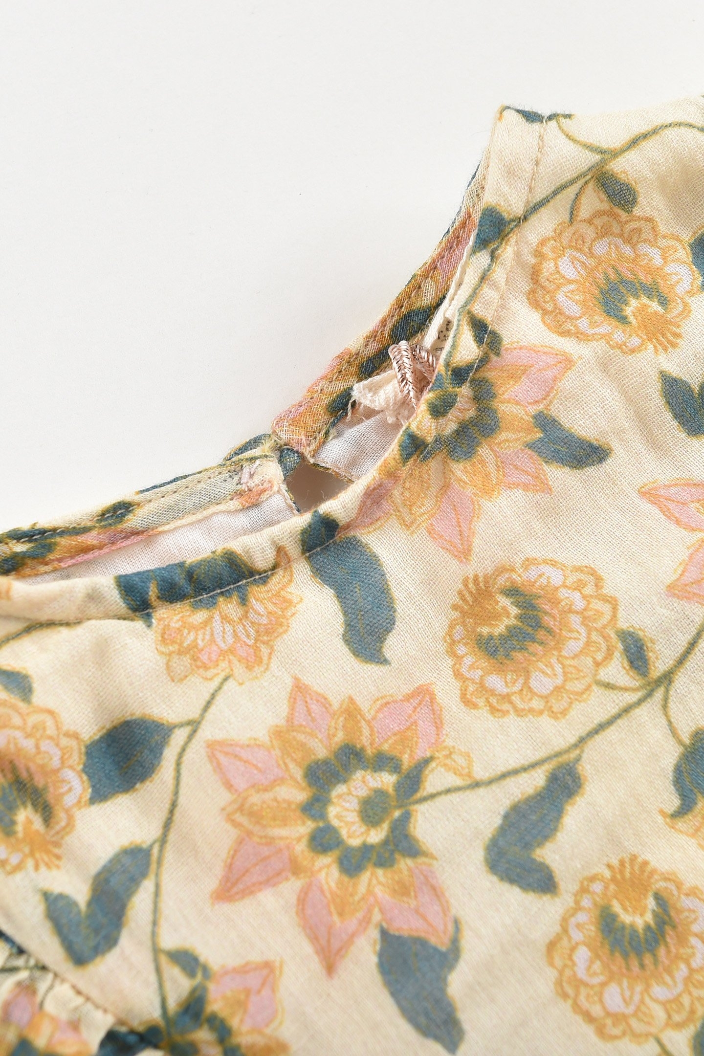 BLOUSE TUBI CREAM FLOWERS 6