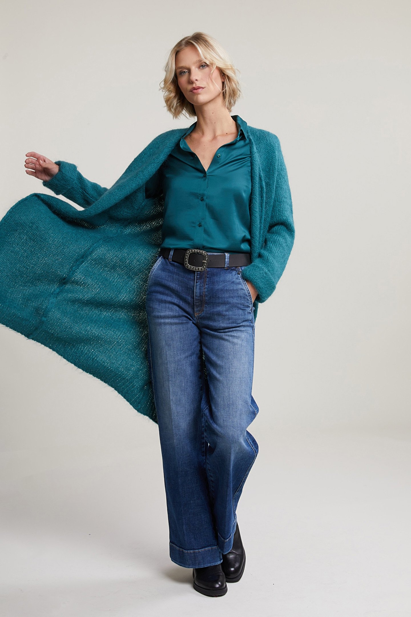 BLUE/GREEN CLASSIC BUTTONED BLOUSE 3