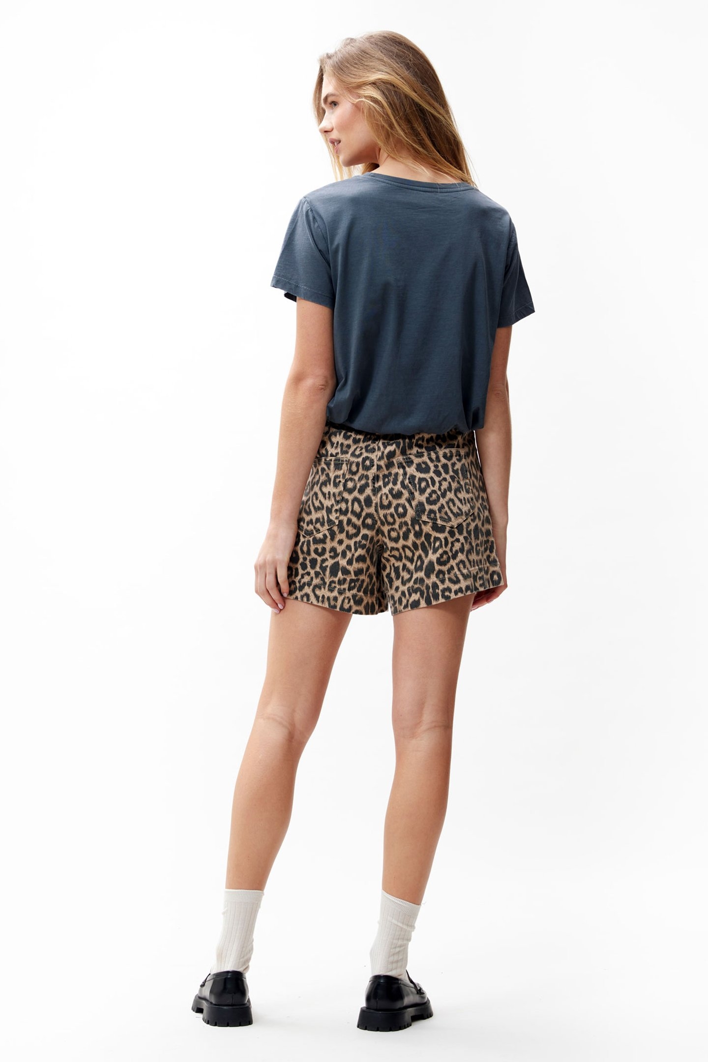 WASHED TUCK IN TSHIRT CARBON 3