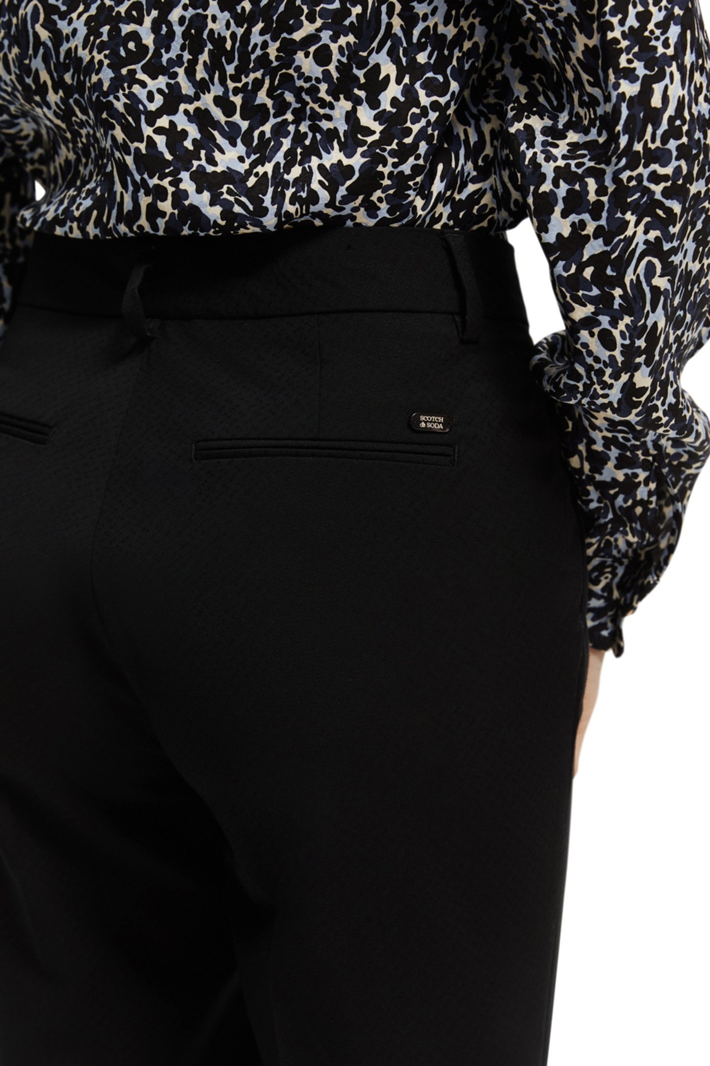 LOWRY - MID RISE SLIM TROUSERS BLACK 5