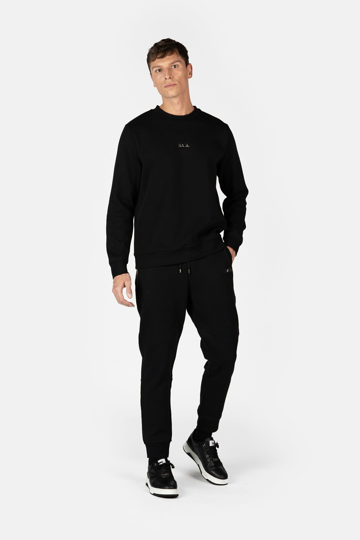 Q-SERIES REGULAR FIT CREWNECK JET BLACK 3