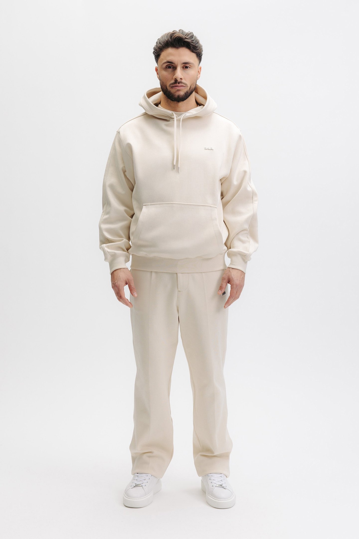 Q SERIES HOODIE WHITE SWAN 1