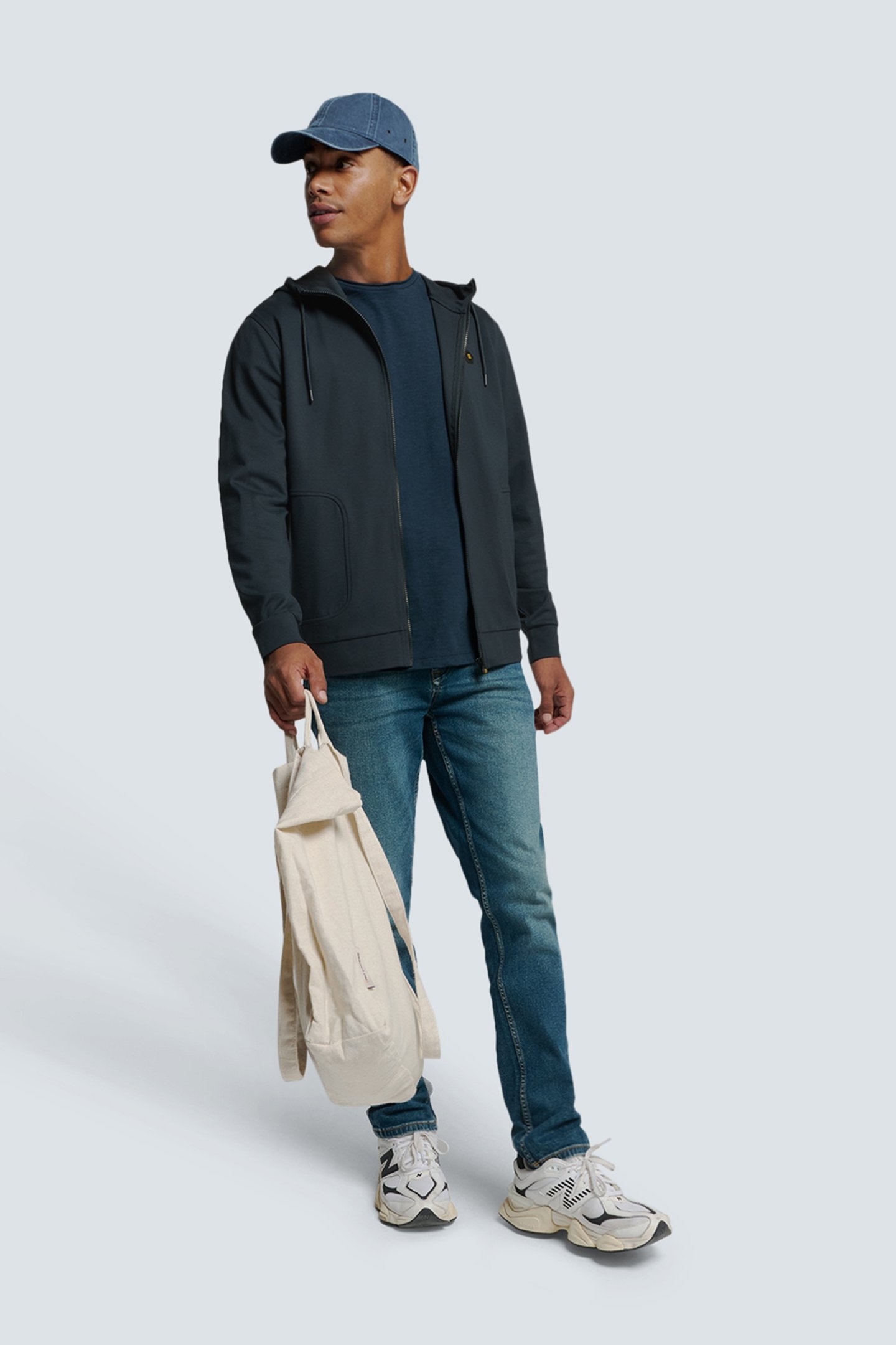 SWEATER FULL ZIPPER HOODED NIGHT 3