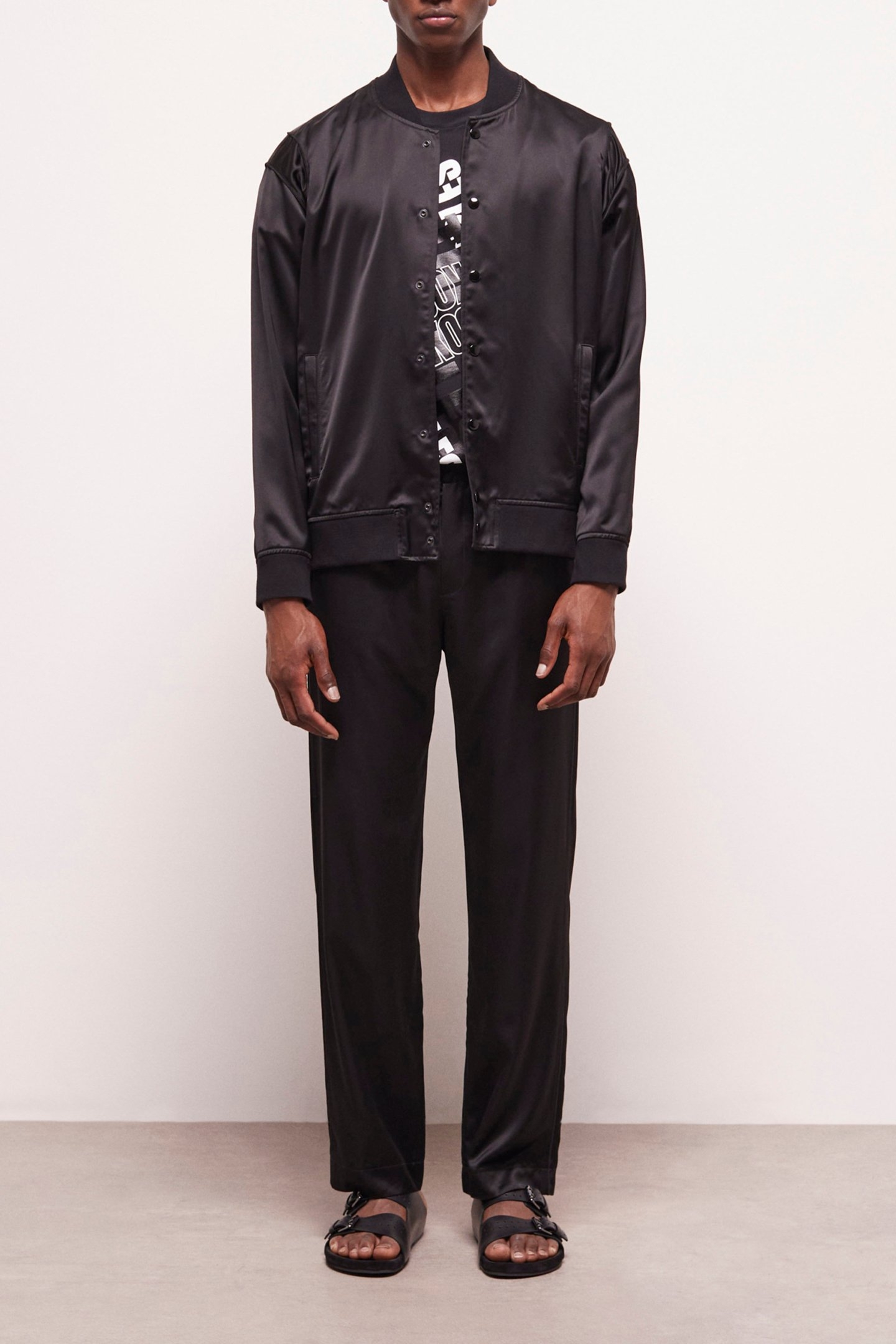 ZIP JACKET WITH CENTER FRONT AND SIDE POCKETS BLACK 1