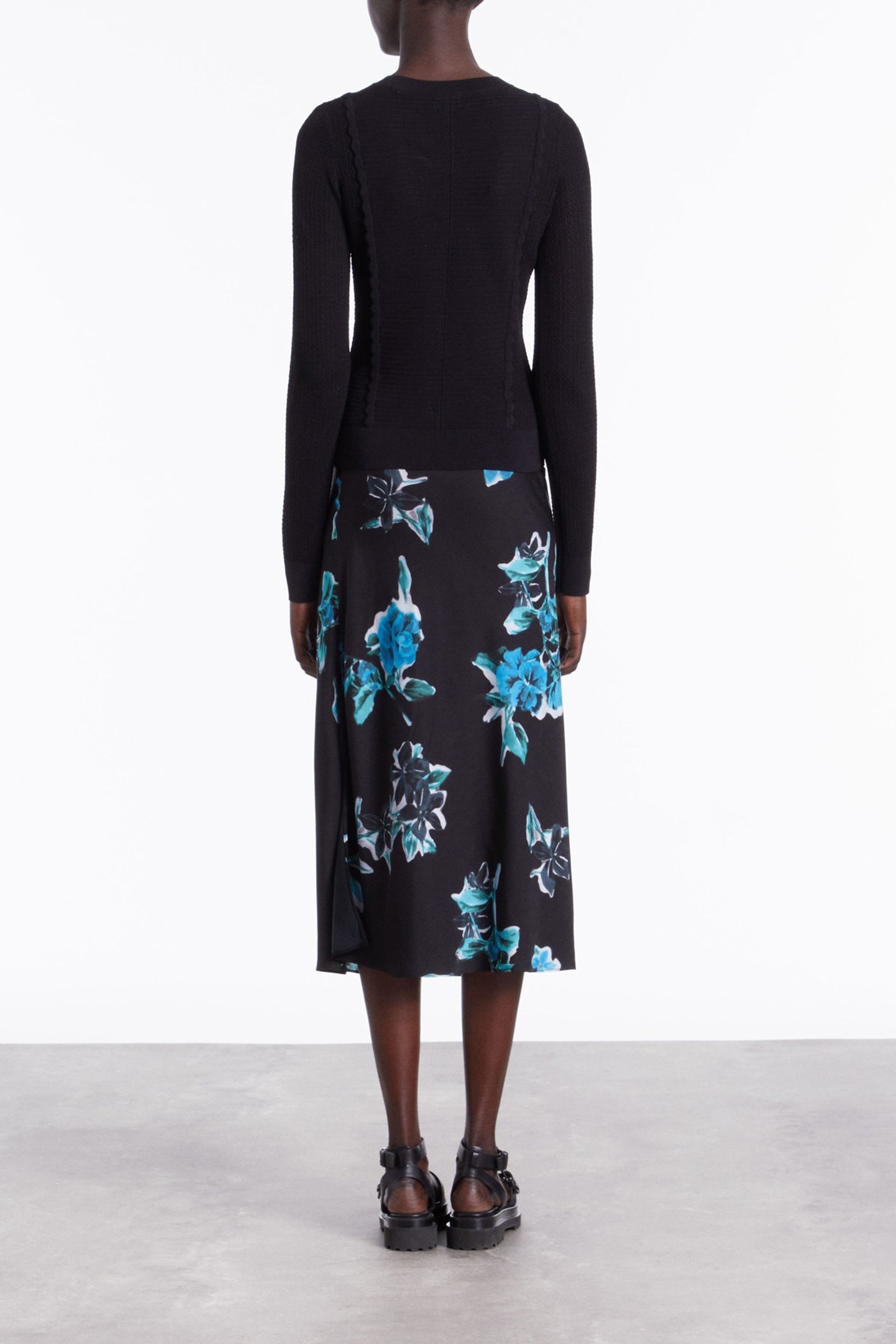 LONG-SLEEVED KNIT TOP WITH DOTS AND OTTOMAN BLACK 2