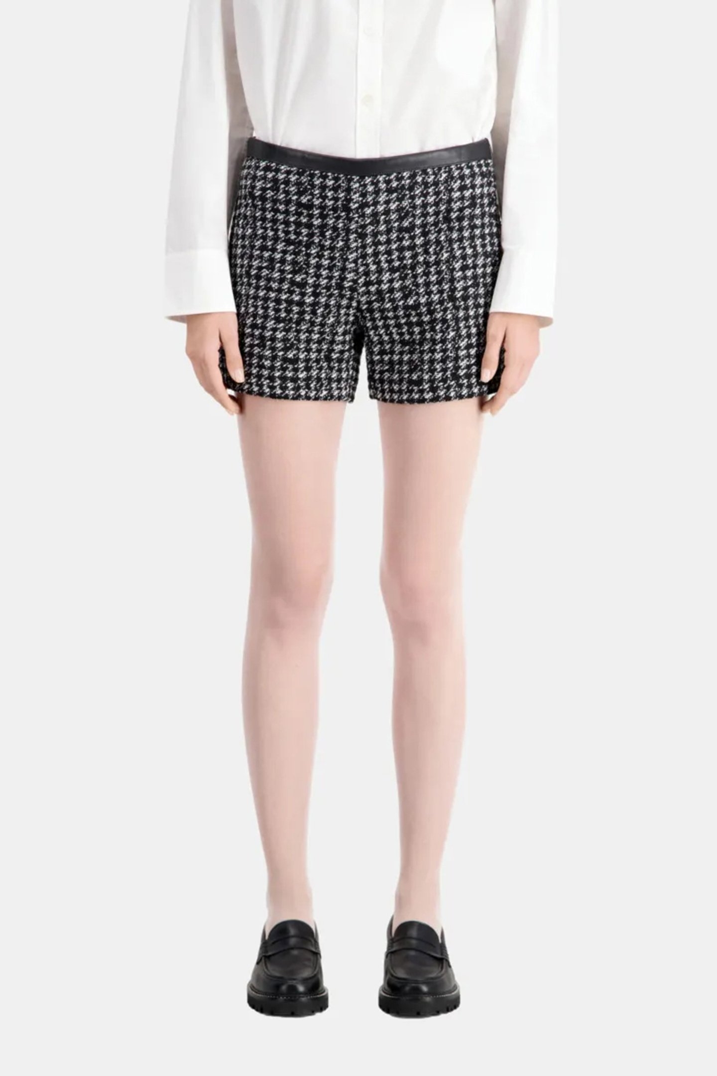 TWO-POCKET FRONT SHORTS BLACK WHITE 1