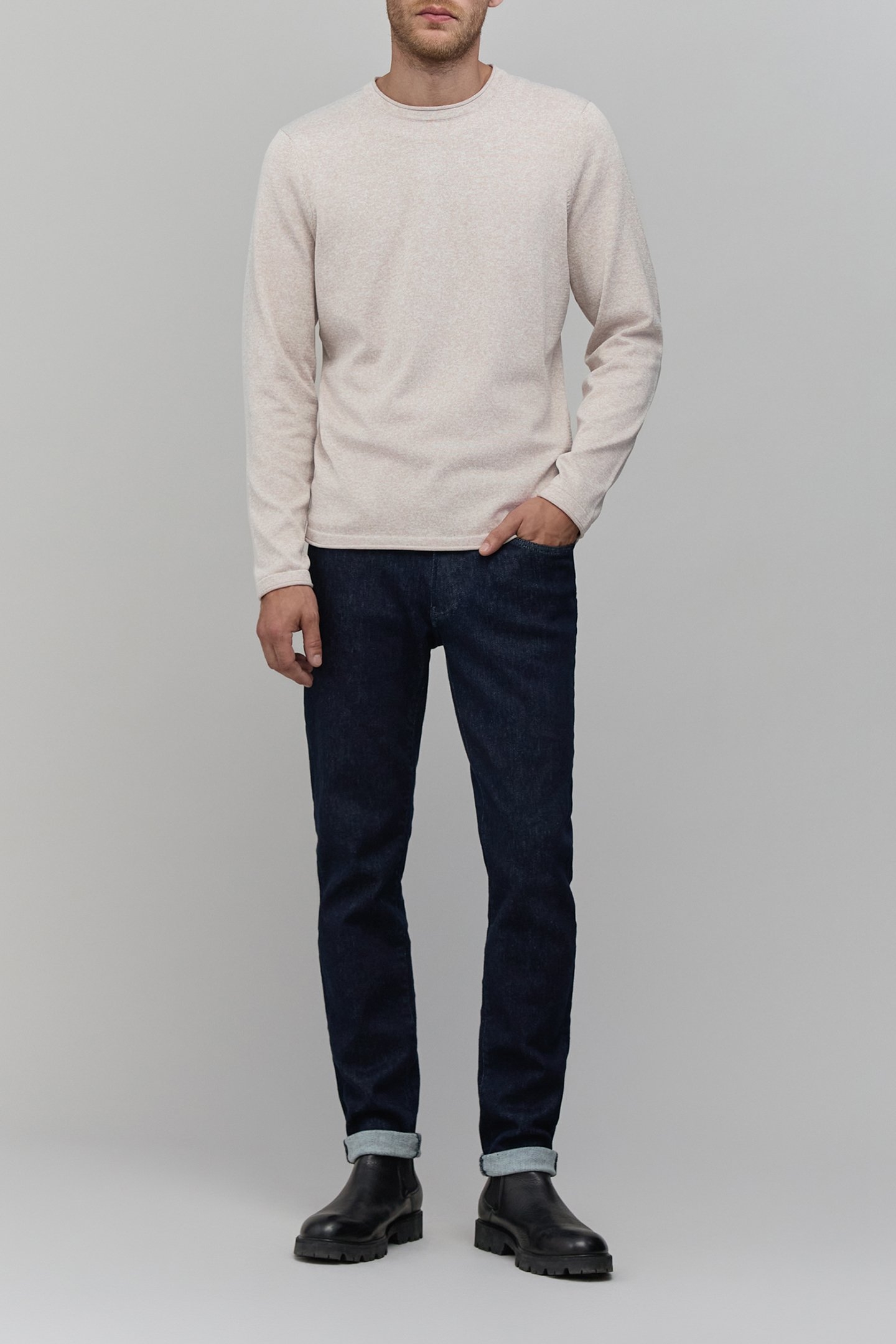 LIGHT BEIGE FINE-KNIT SWEATER 3