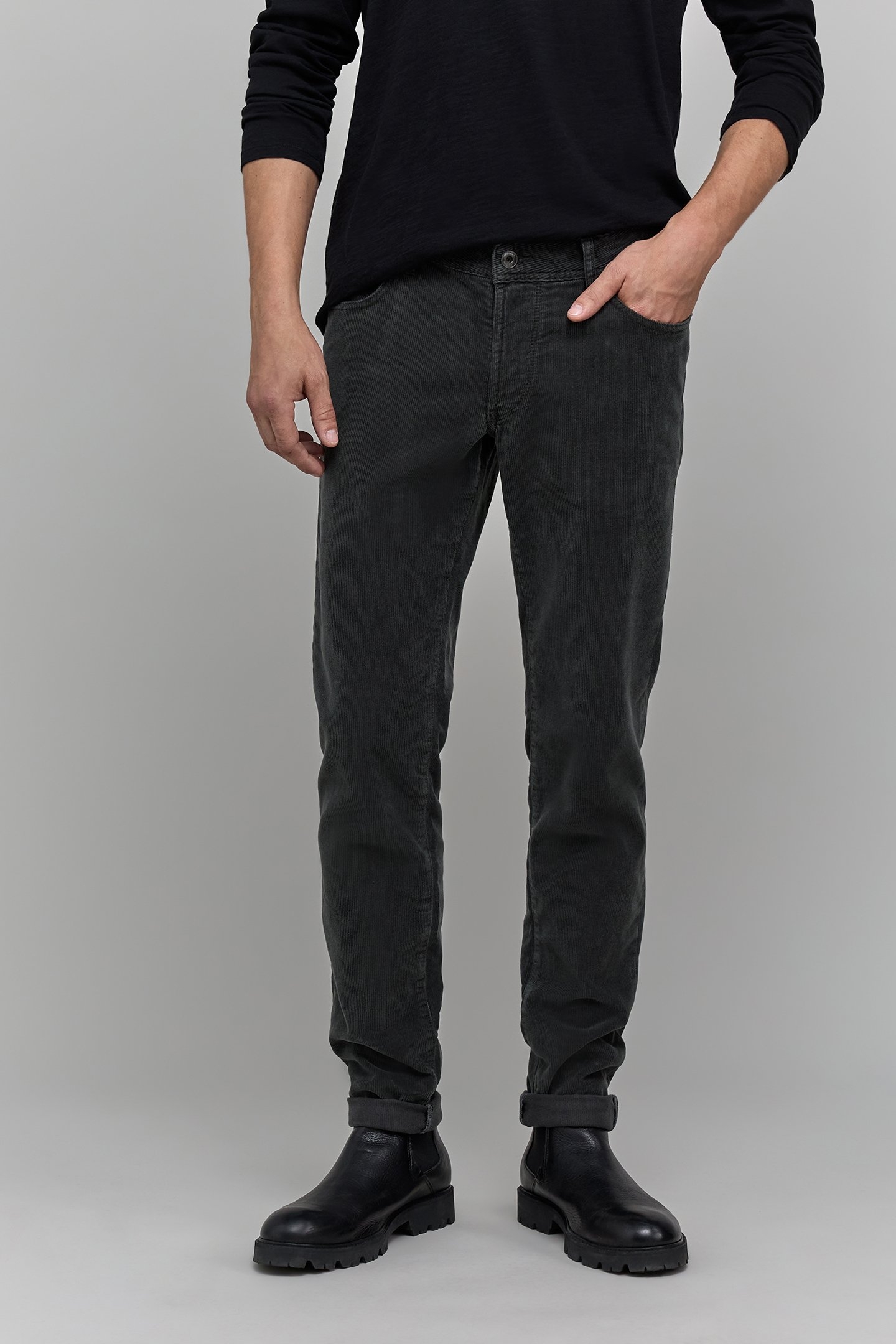 SLIM BITUMEN CORDUROY PANTS 1