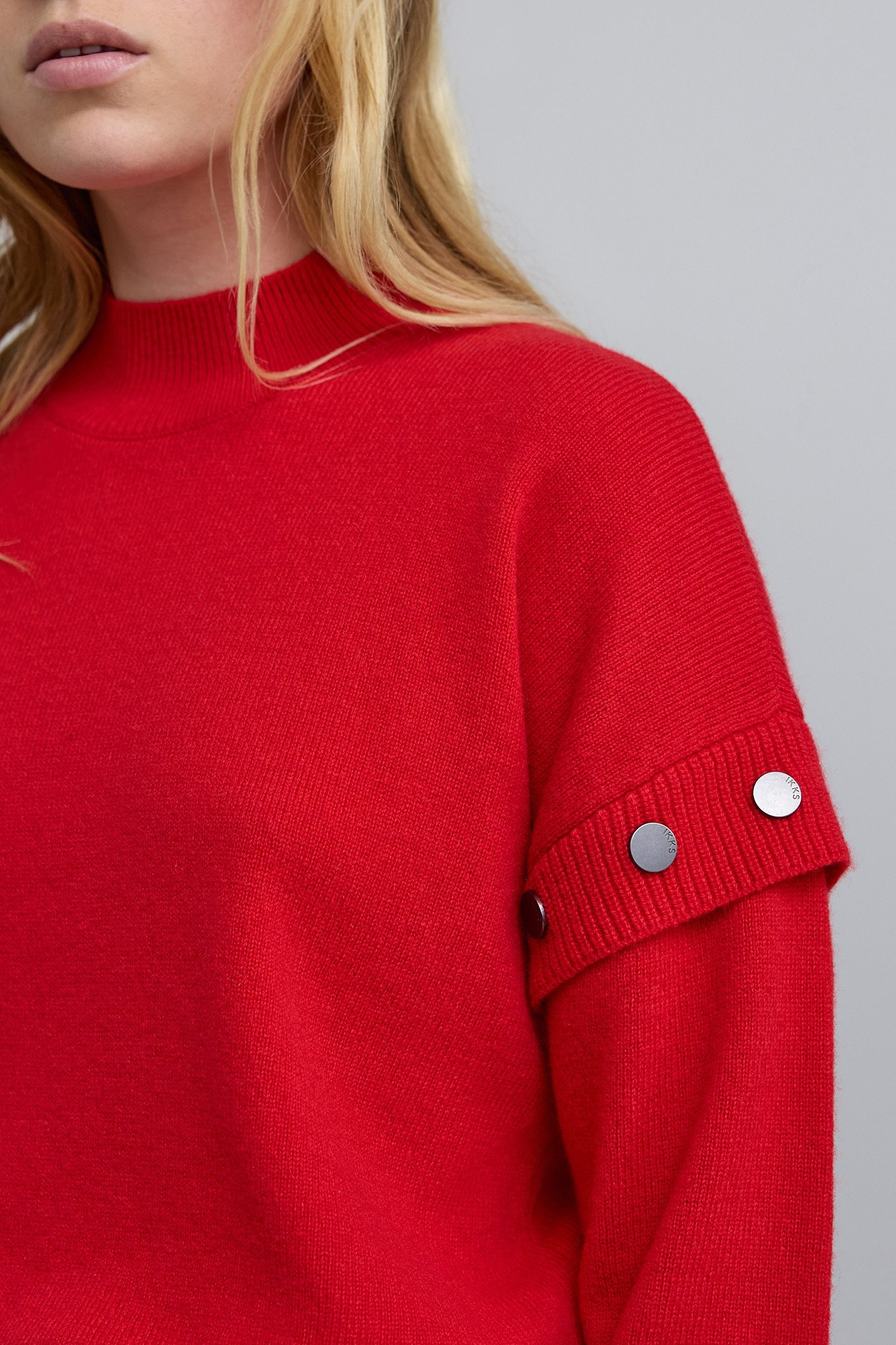 VERMILION KNIT SWEATER WITH STUDDED ARMHOLE DESIGN 4