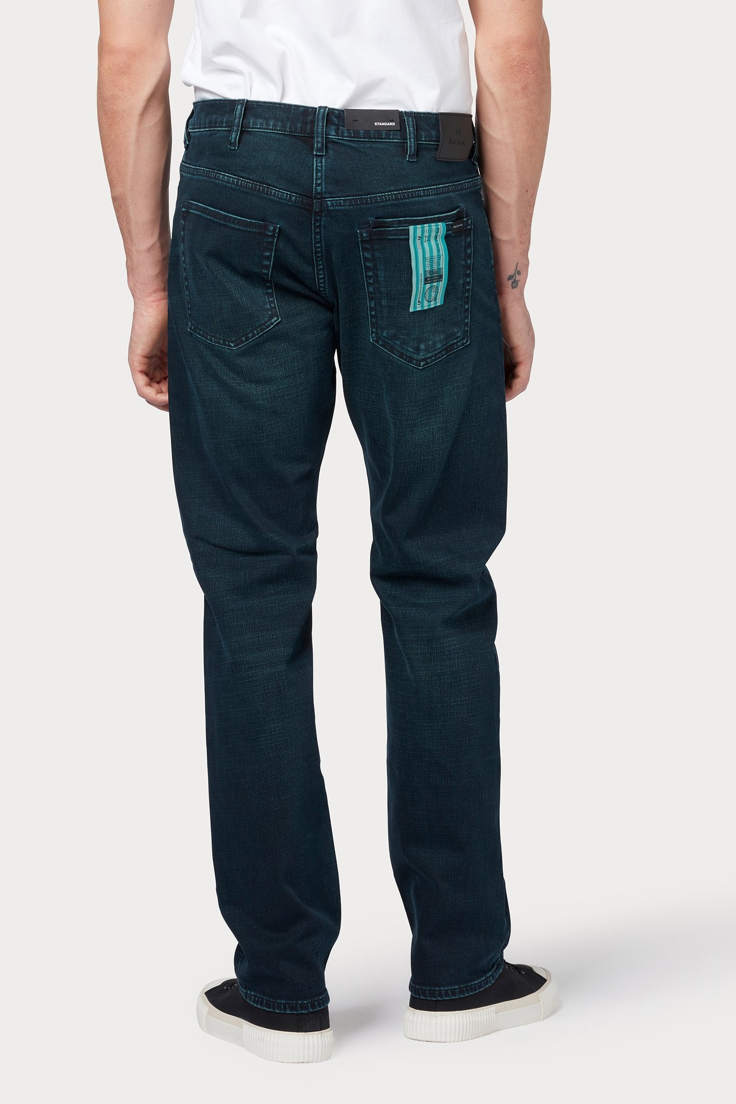 STANDARD FIT JEAN NAVY + WASH 2