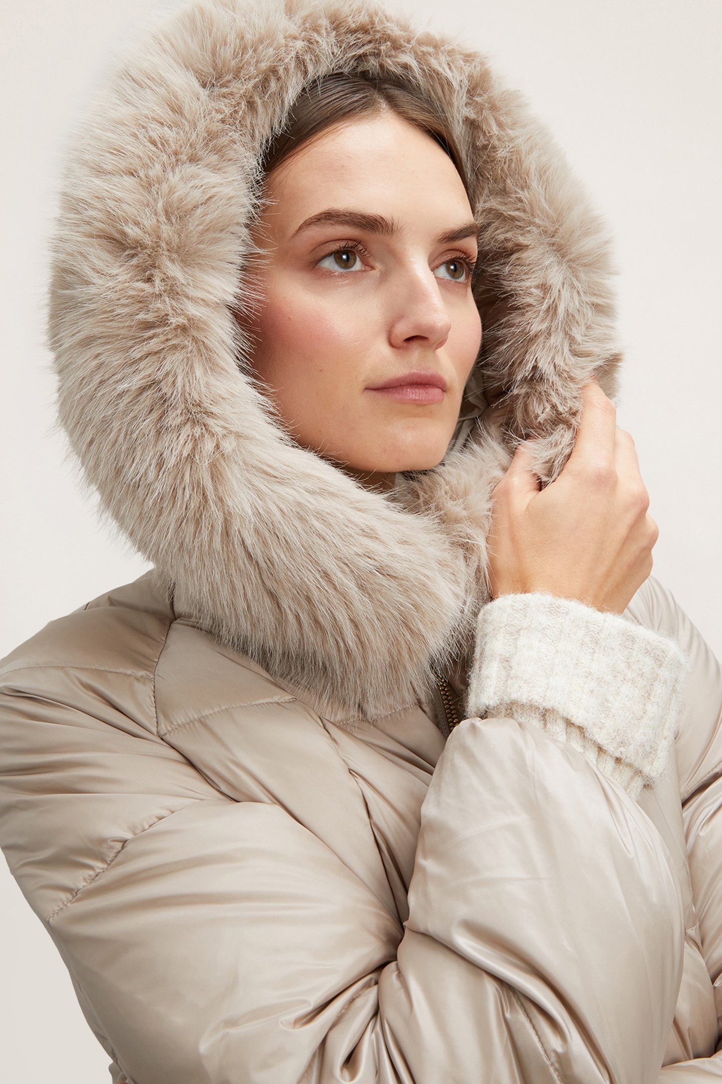 PADDED JACKET WITH HOOD BEIGE 5