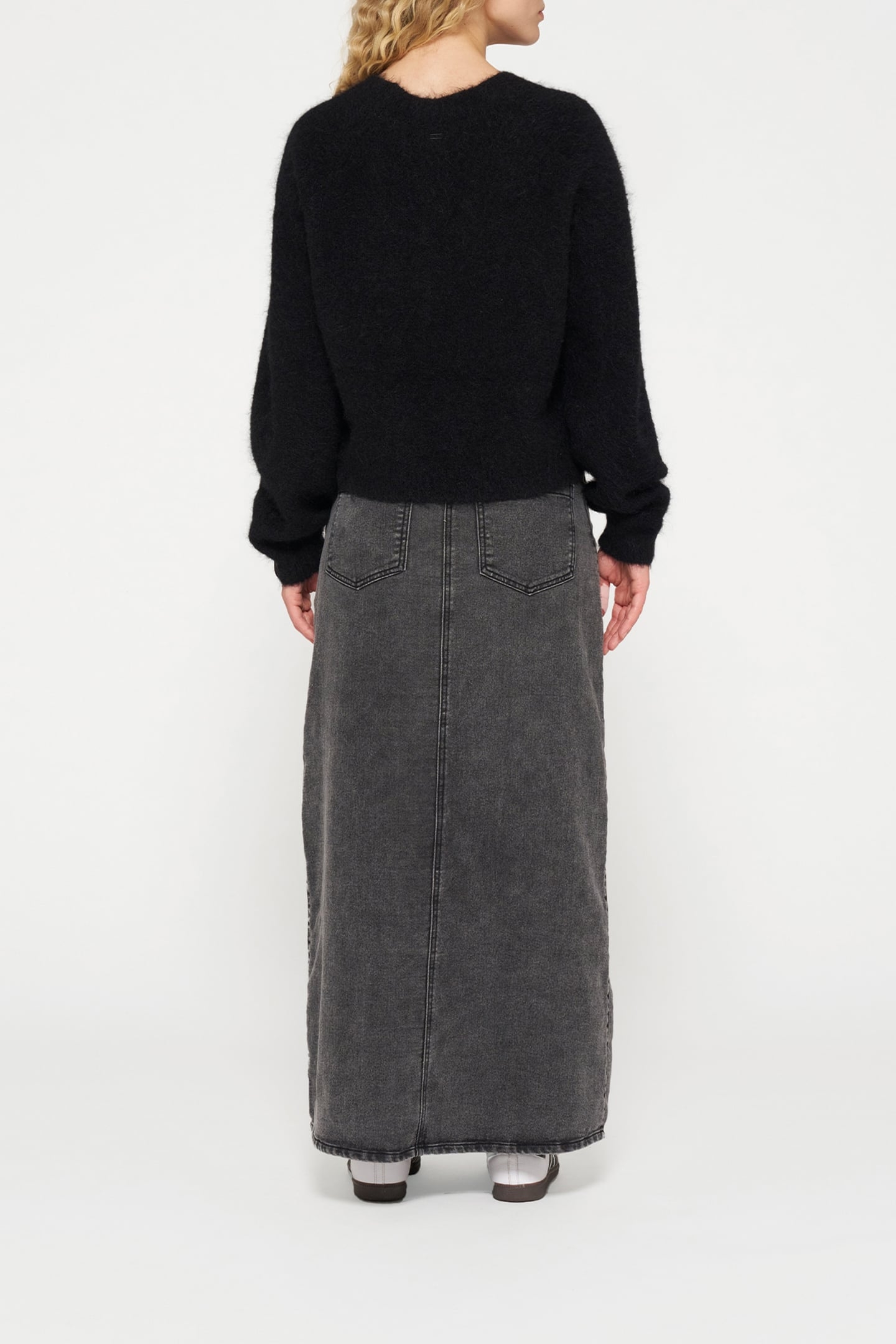 CROPPED V-NECK SWEATER KNIT BLACK 3