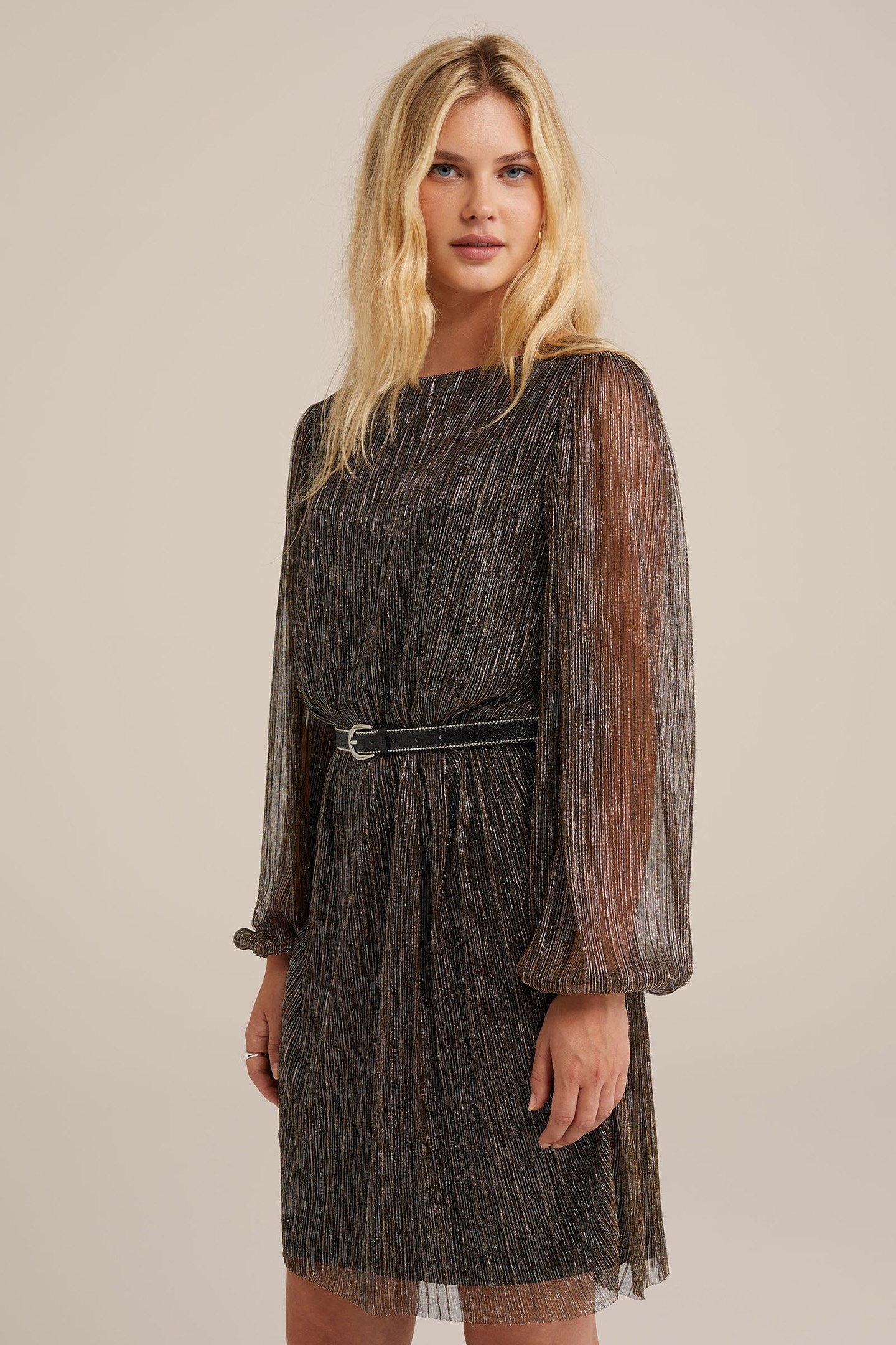 DRESS MID LENGTH GOLD 1