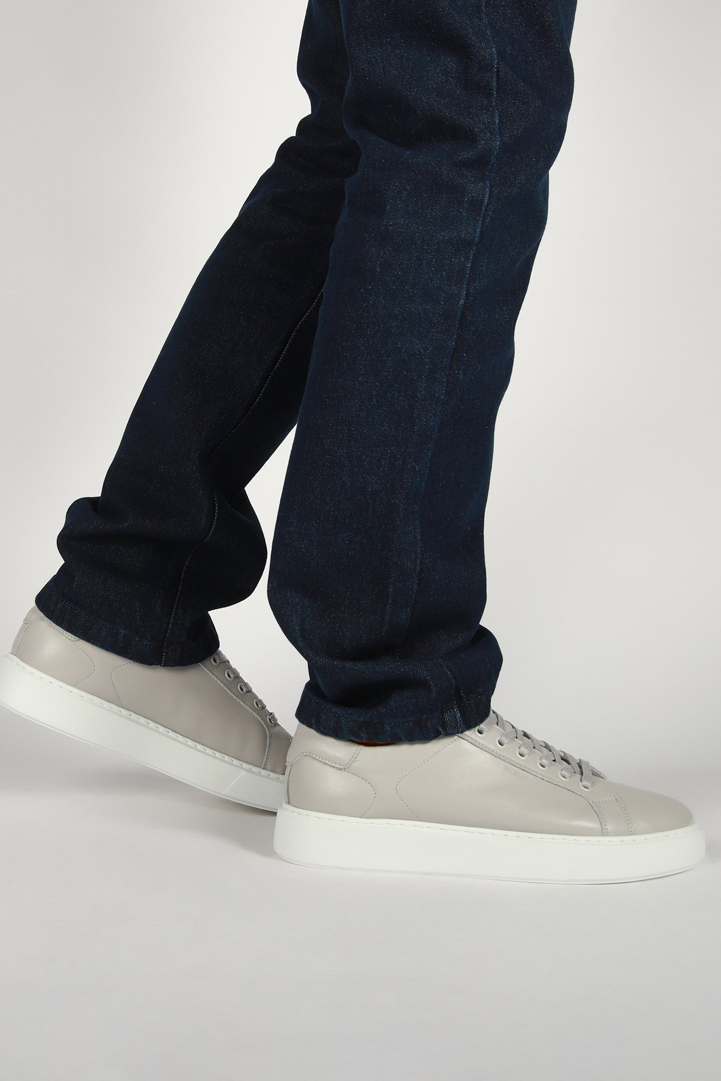 NOVA STANLEY LIGHT GREY 2