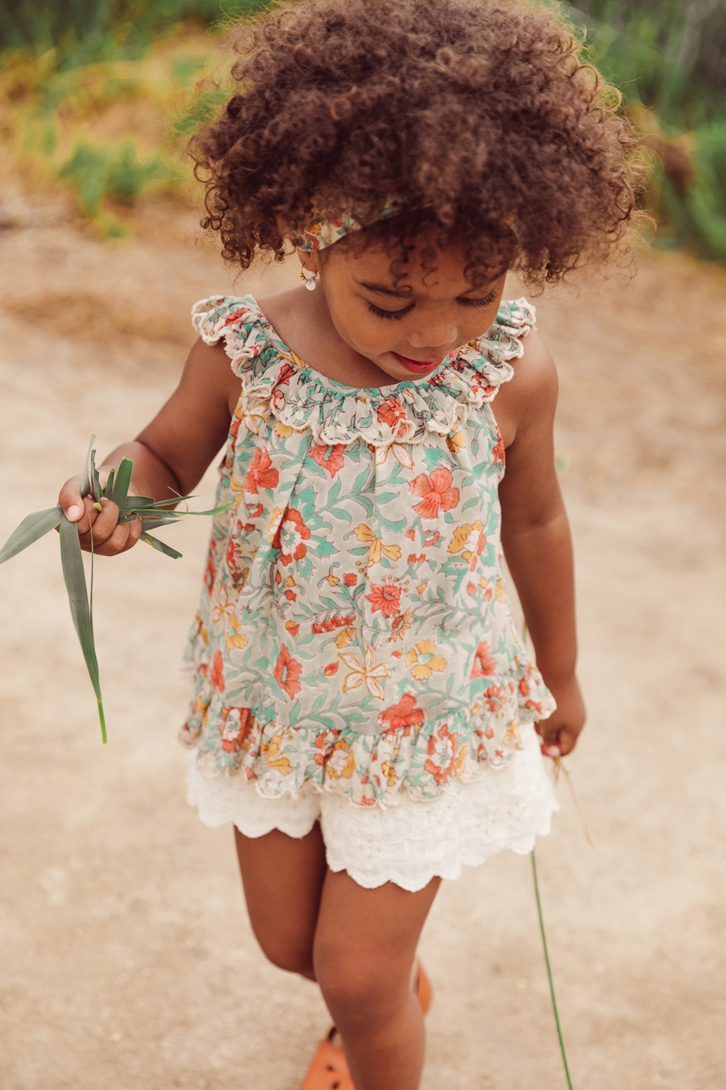 TOP ZELIE WATER FLOWERS 3