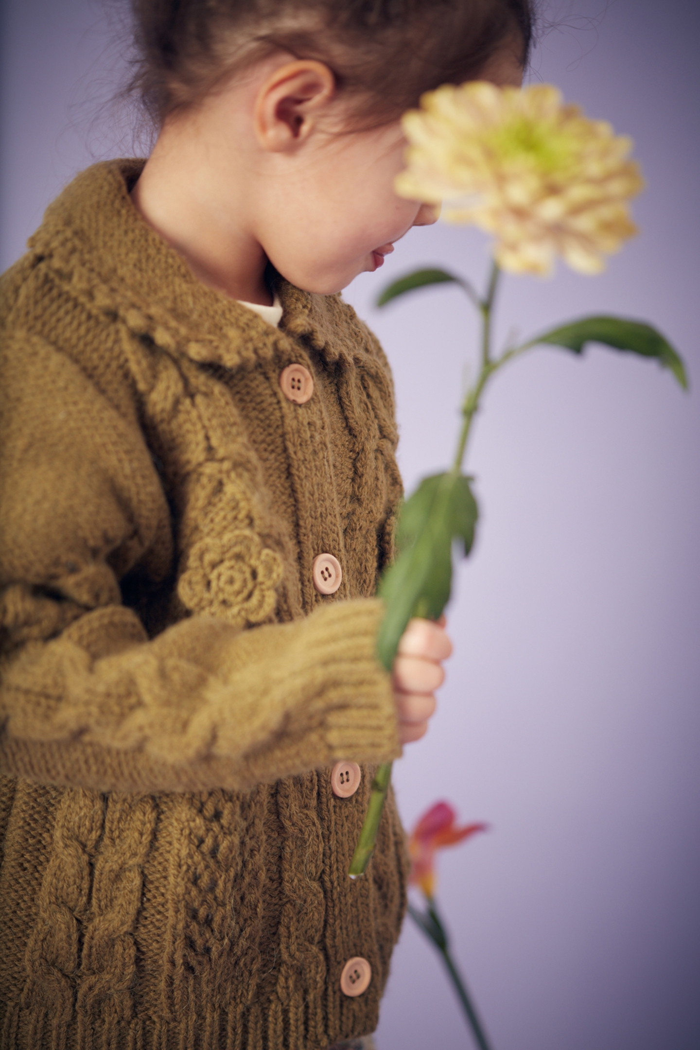 CARDIGAN LOUNY KHAKI 4