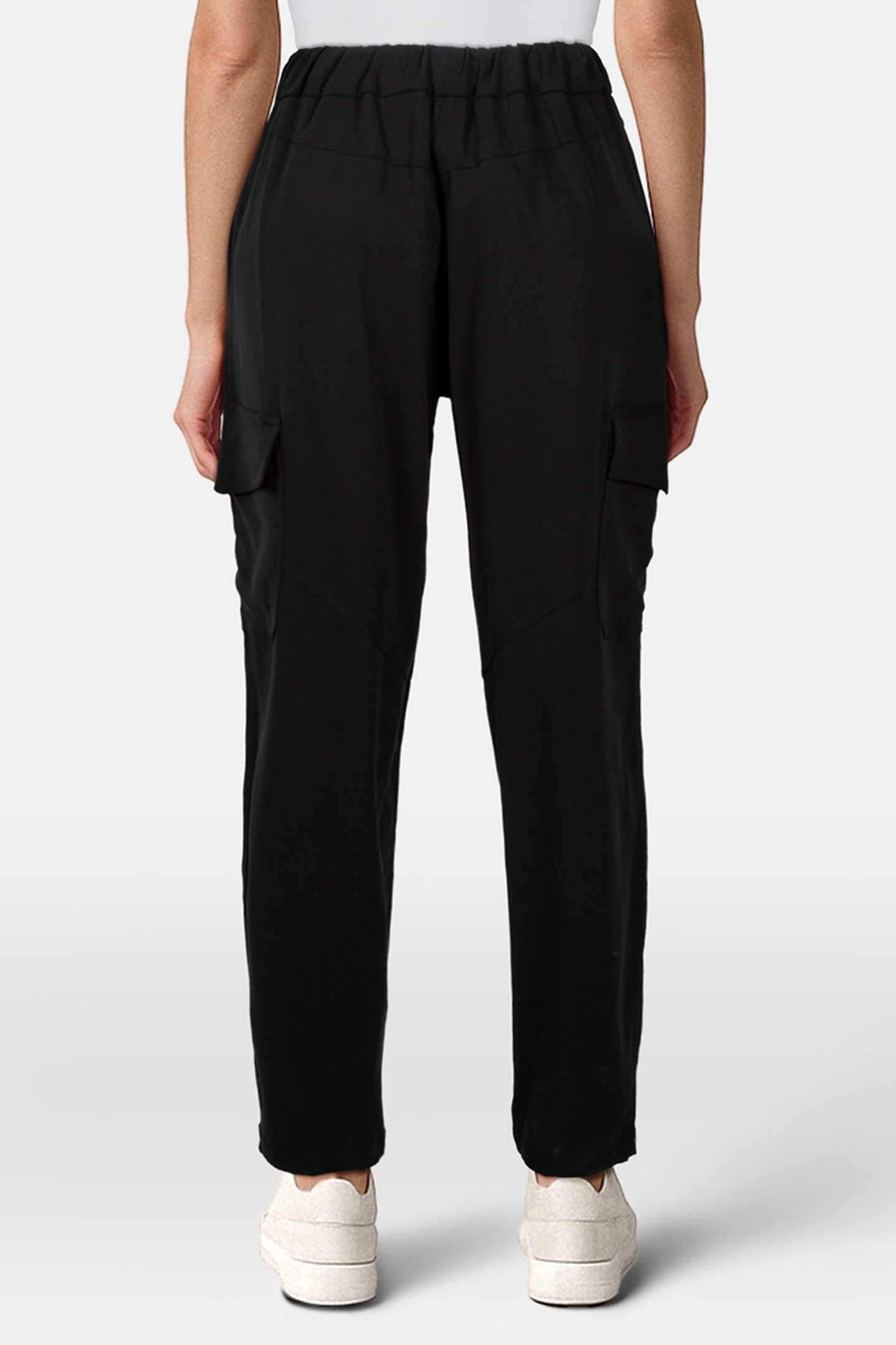 JANISS TROUSER BLACK 2