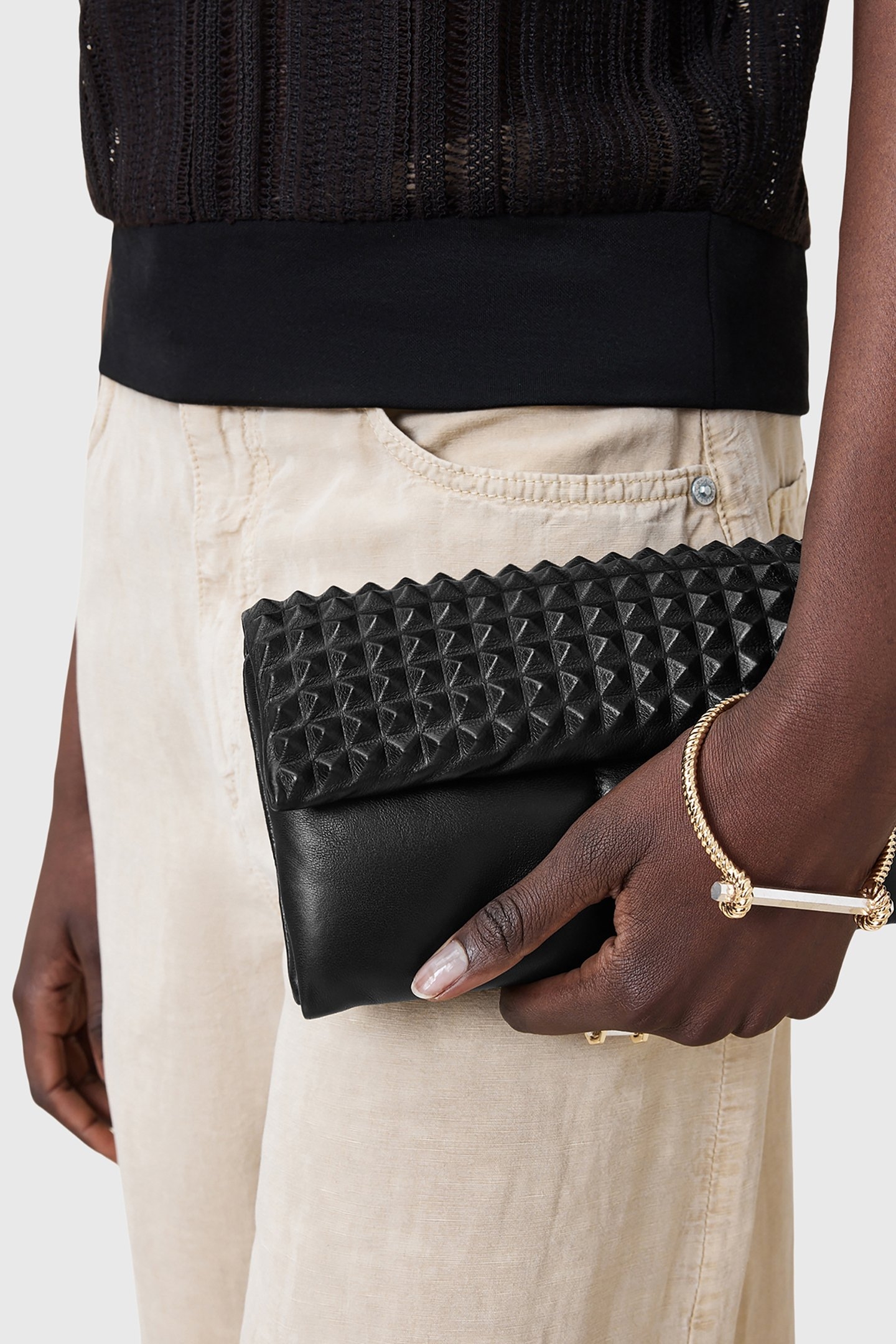 EZRA STUD CROSSBODY BLACK 7