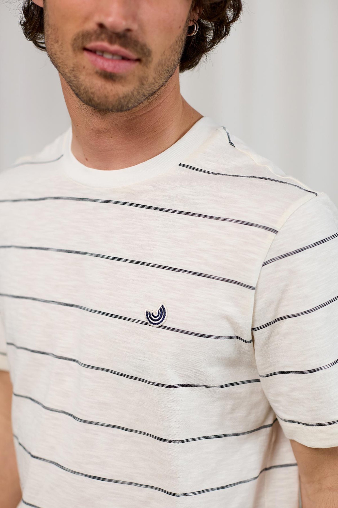 KANEOHE T-SHIRTS OFF WHITE & BLACK STRIPES 4