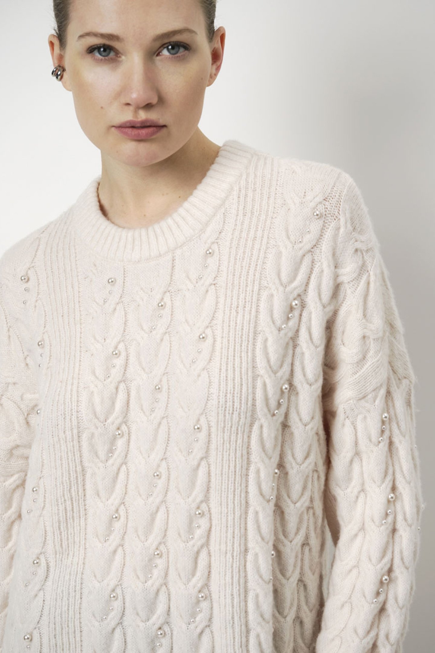 CROFT PEARL SWEATER BUTTER CREAM 4