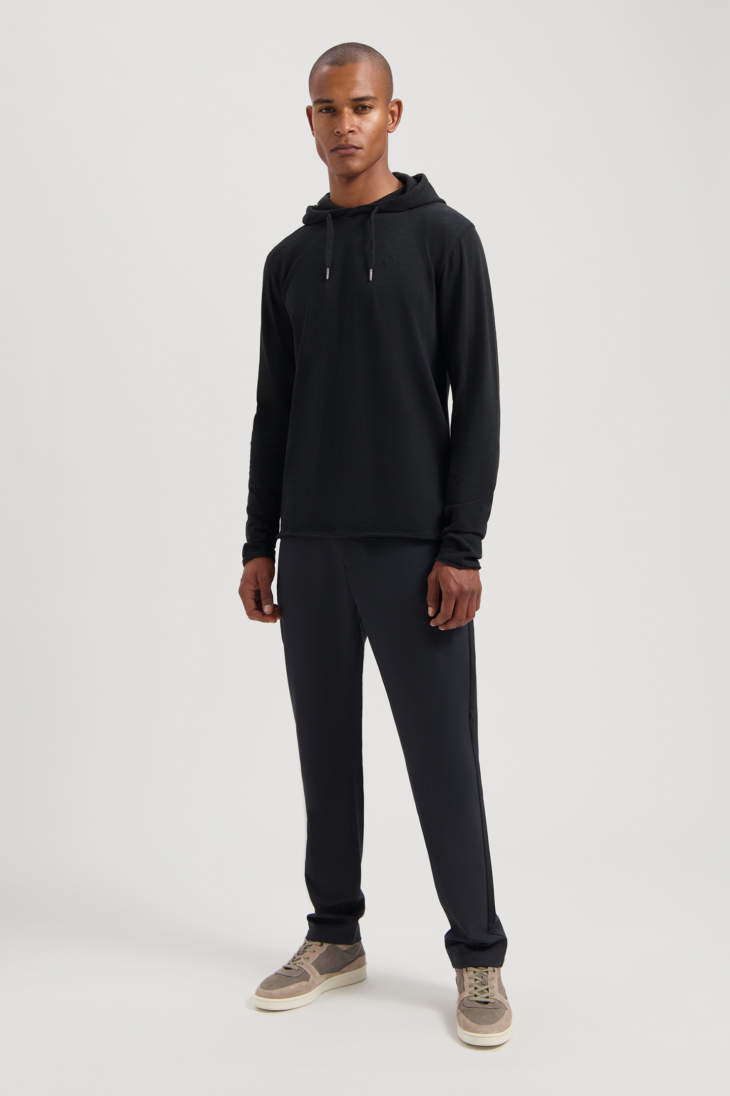 DS_NEWMAN HOODY BLACK 3