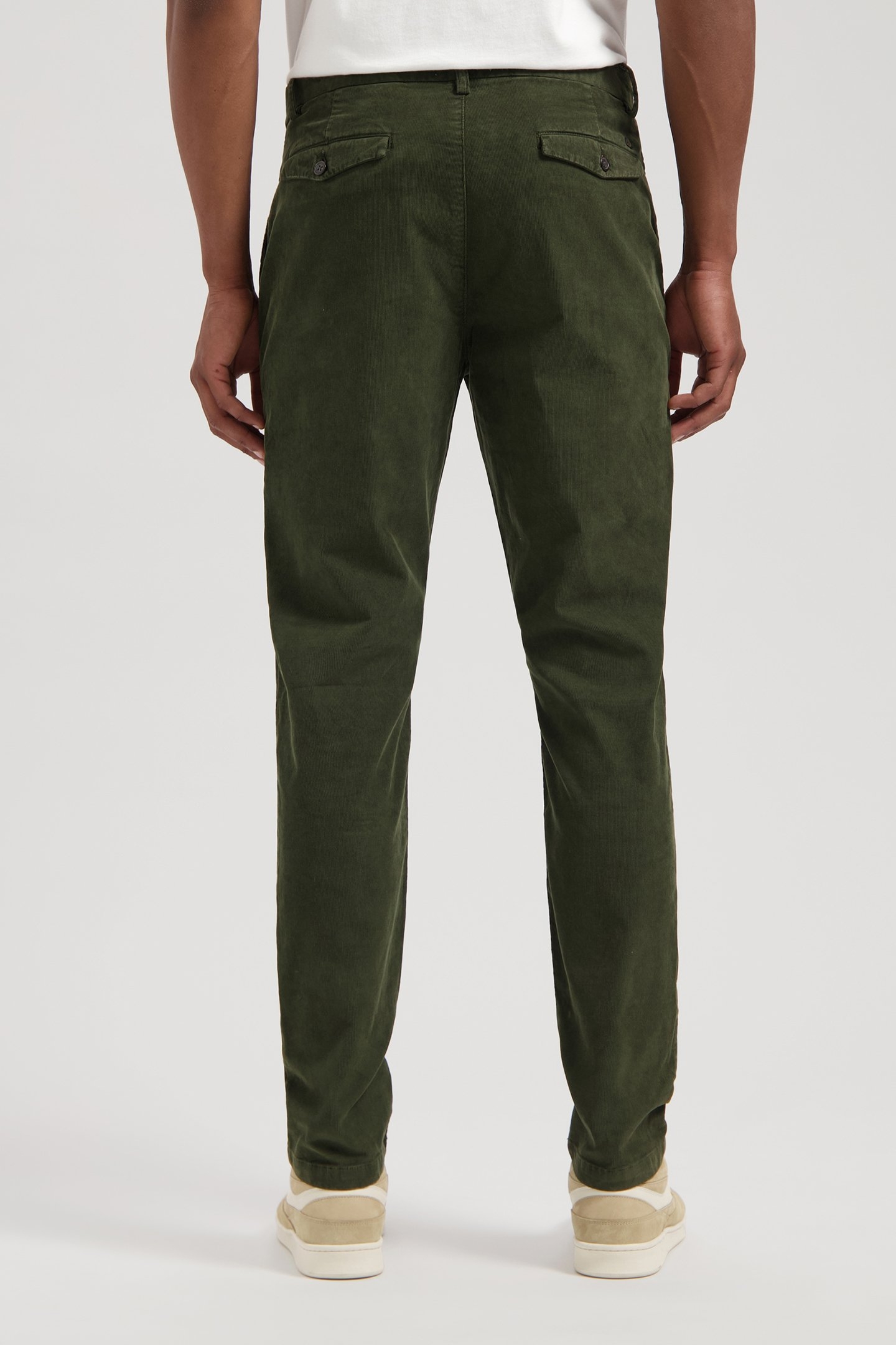 DS_LANCASTER RIBCORD CHINO OLIVE NIGHT 2