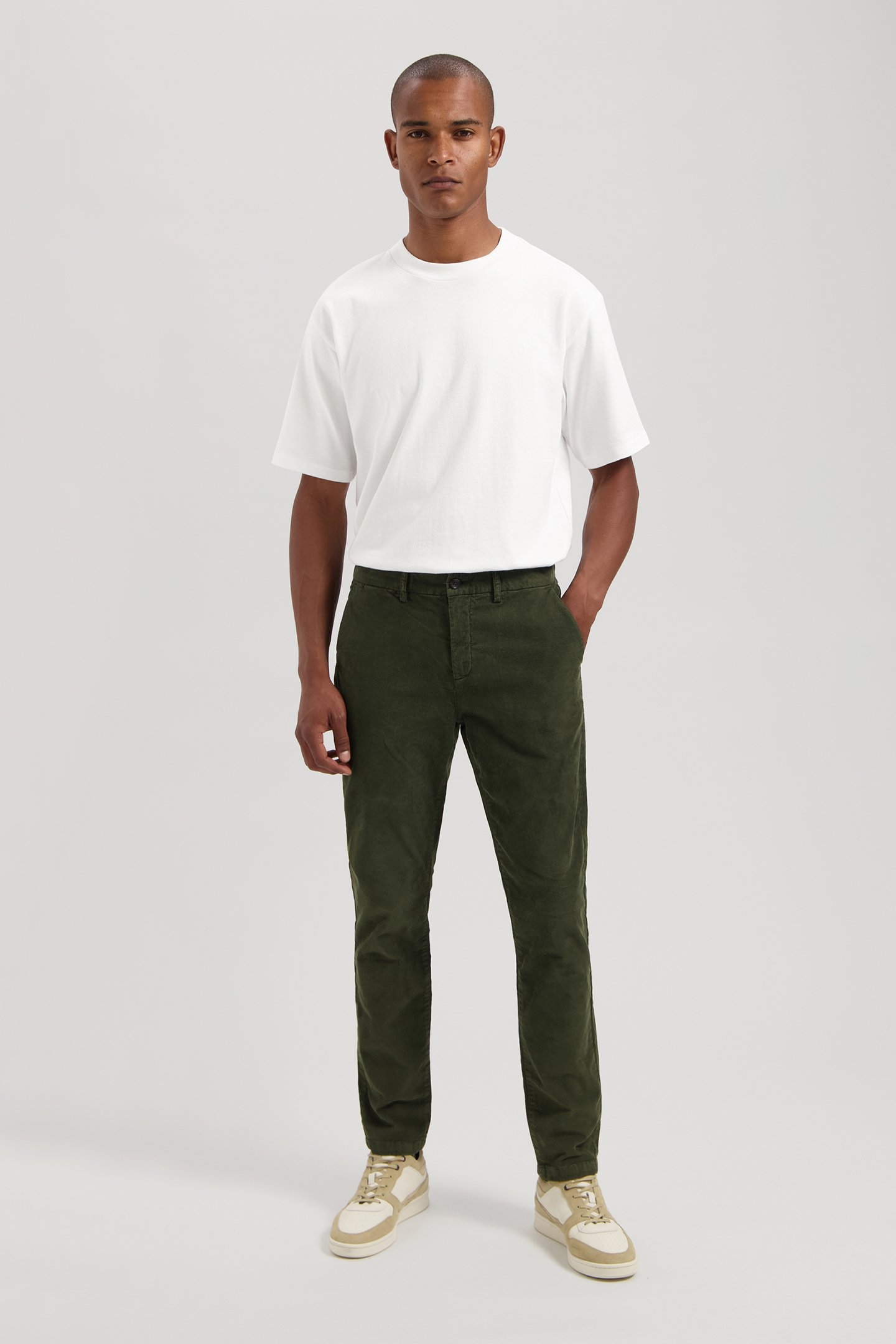 DS_LANCASTER RIBCORD CHINO OLIVE NIGHT 3