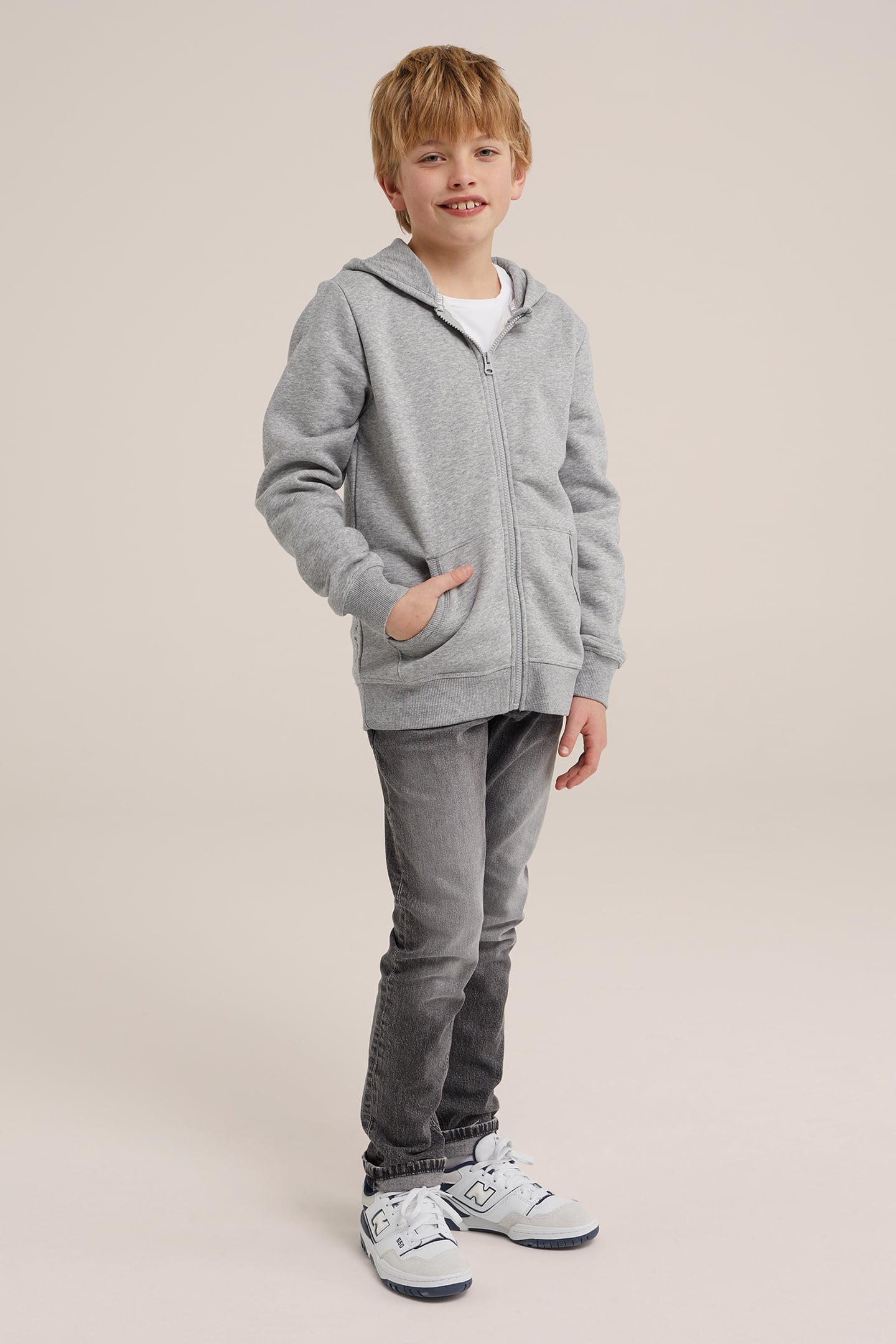 5-POCKET DARK GREY 2