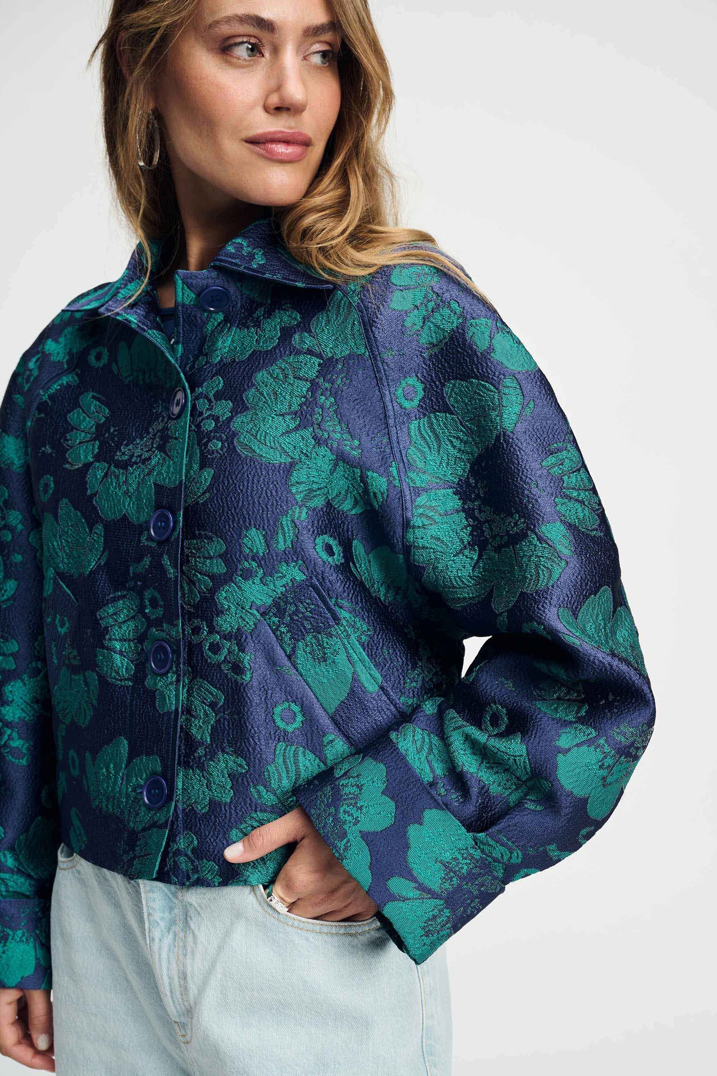 JACKET - FLORAL JACQUARD FRESH BLUE 8