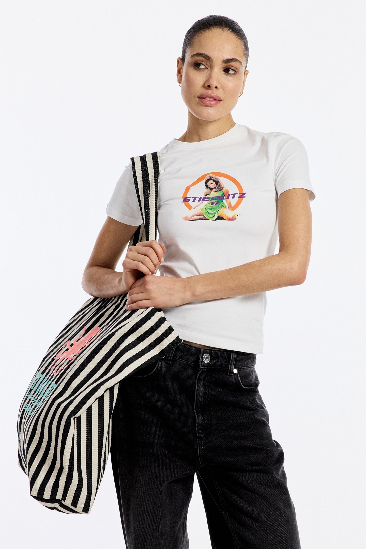 AIMEE SHORTSLEEVE TOP WHITE 4